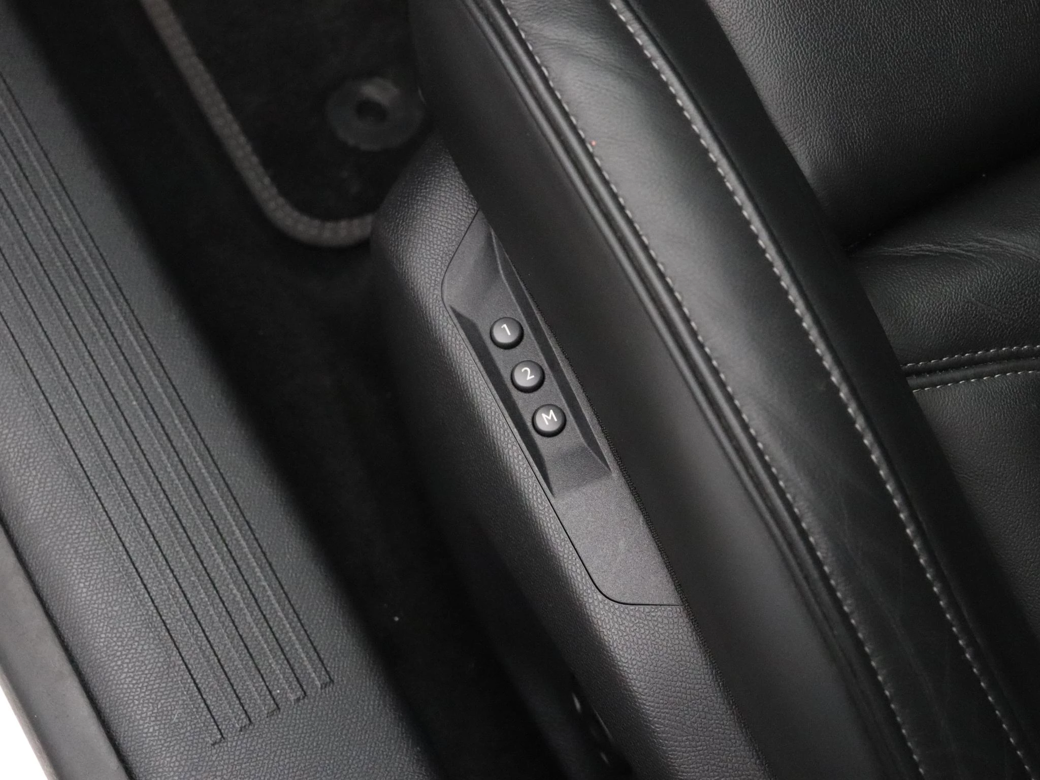 Hoofdafbeelding DS DS 4