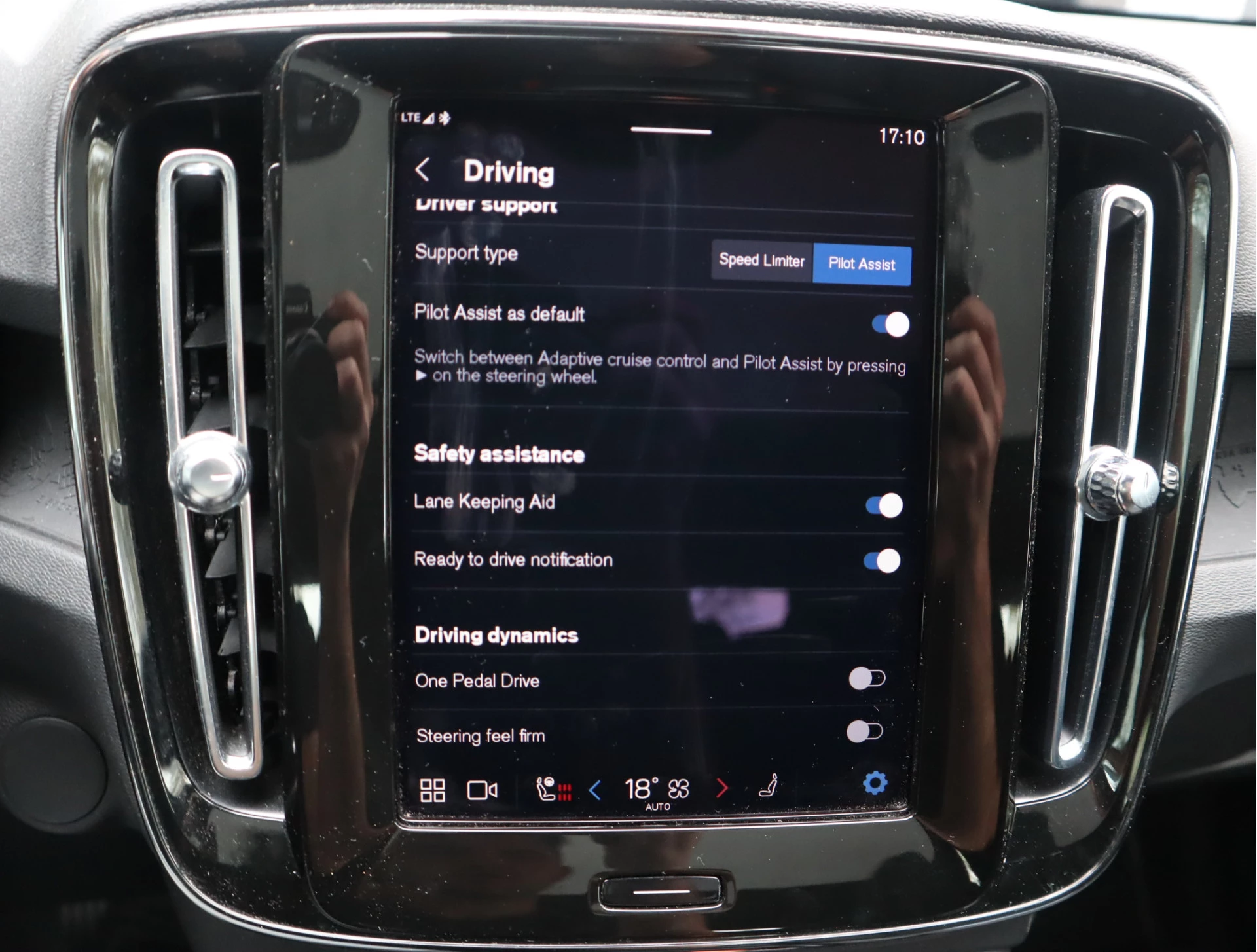 Hoofdafbeelding Volvo C40