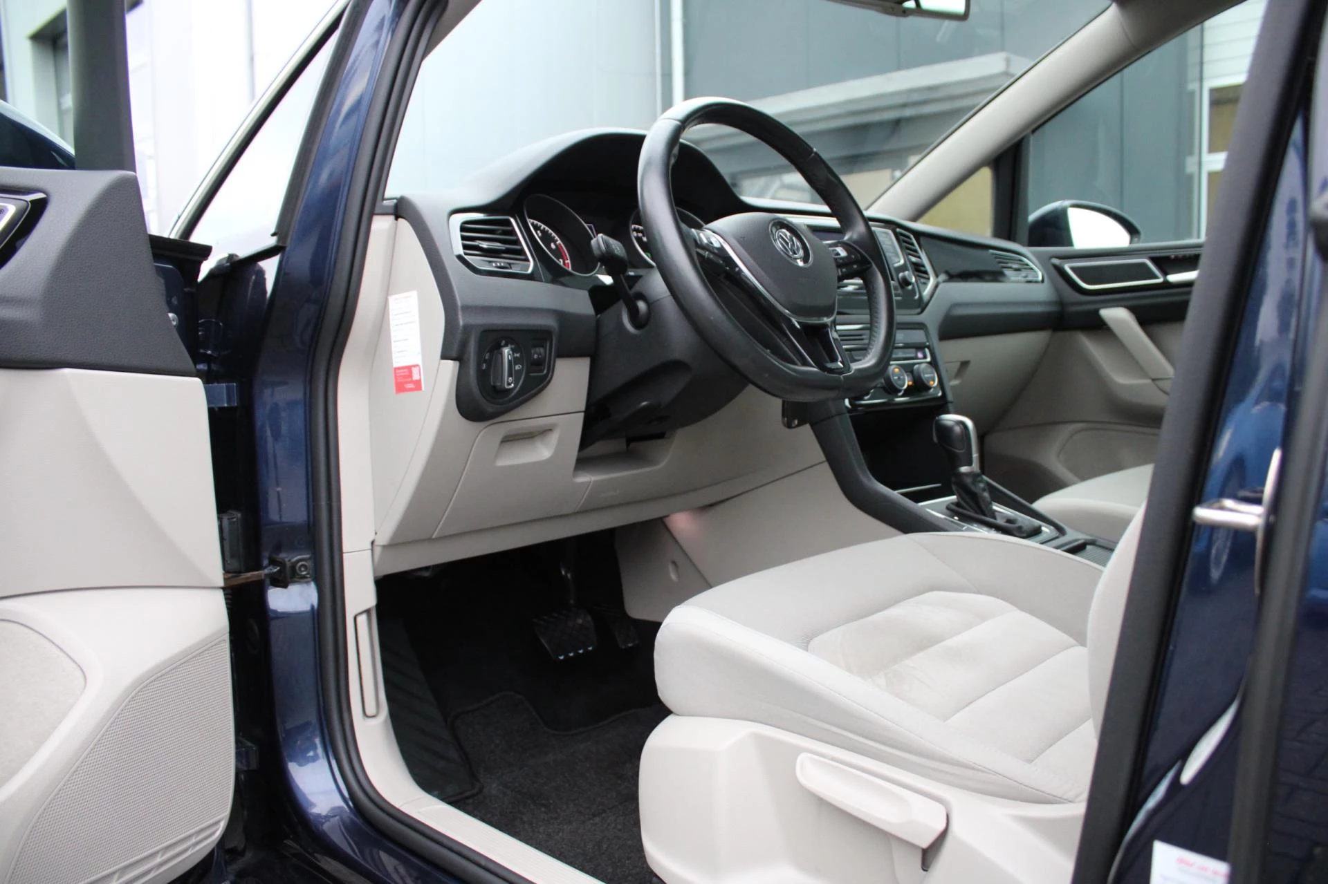 Hoofdafbeelding Volkswagen Golf Sportsvan