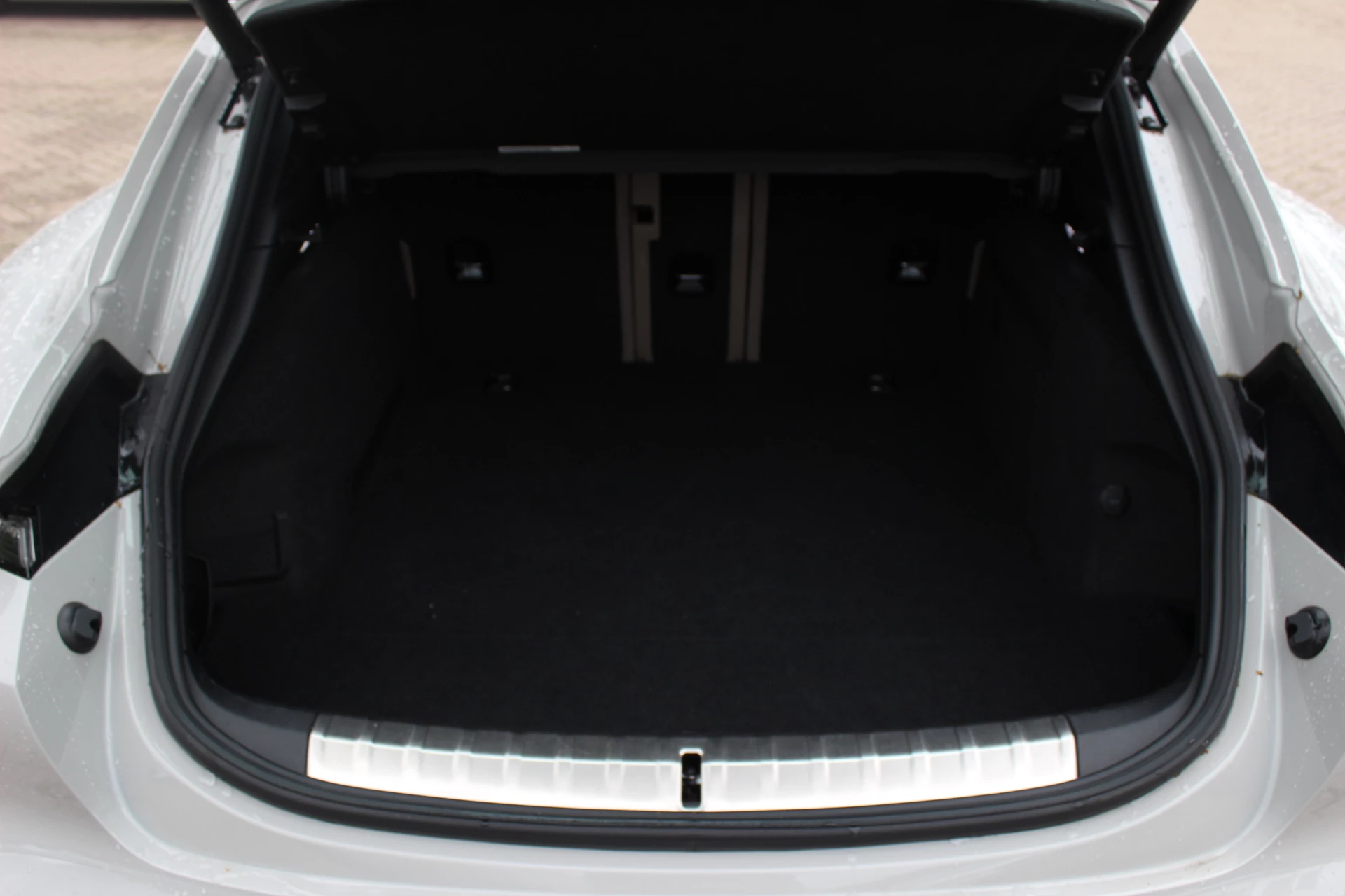 Hoofdafbeelding Porsche Taycan