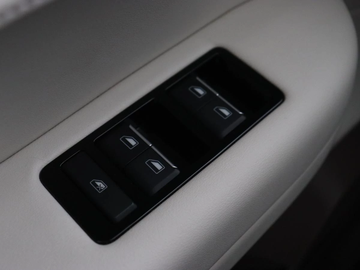 Hoofdafbeelding Aiways U5