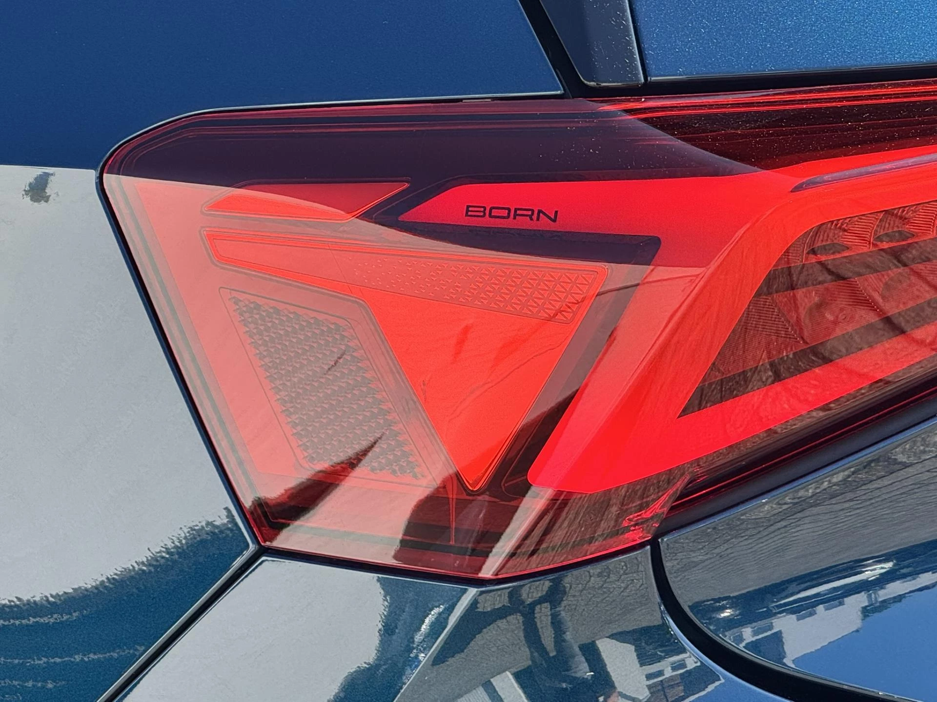 Hoofdafbeelding CUPRA Born