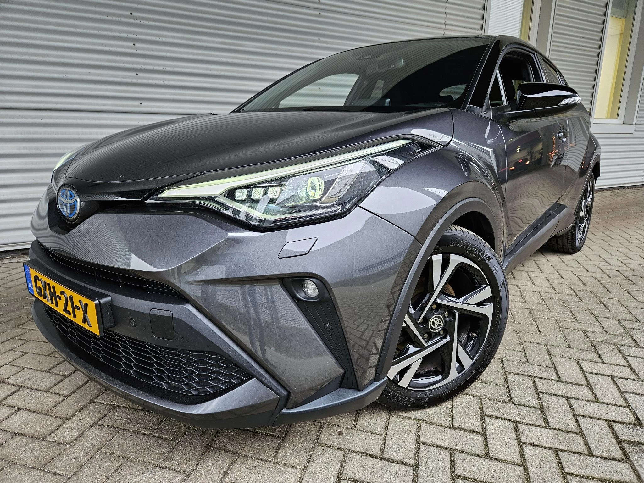 Hoofdafbeelding Toyota C-HR