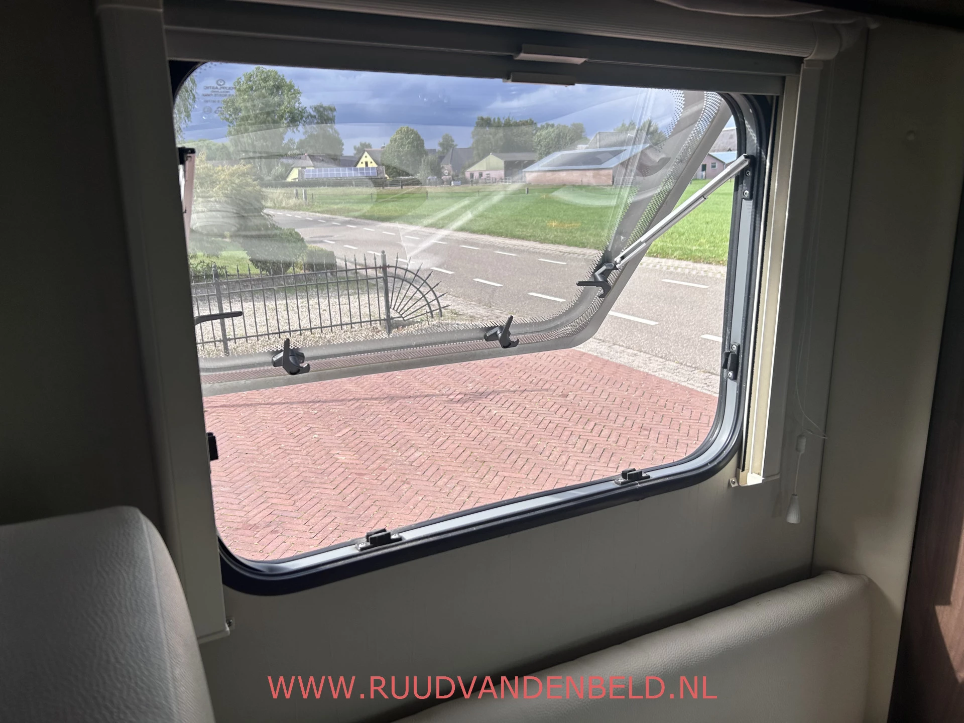 Hoofdafbeelding ROLLER TEAM AUTO-ROLLER 284 TL