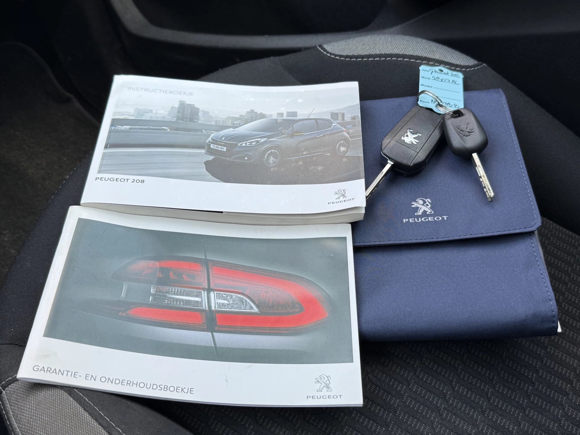 Hoofdafbeelding Peugeot 208