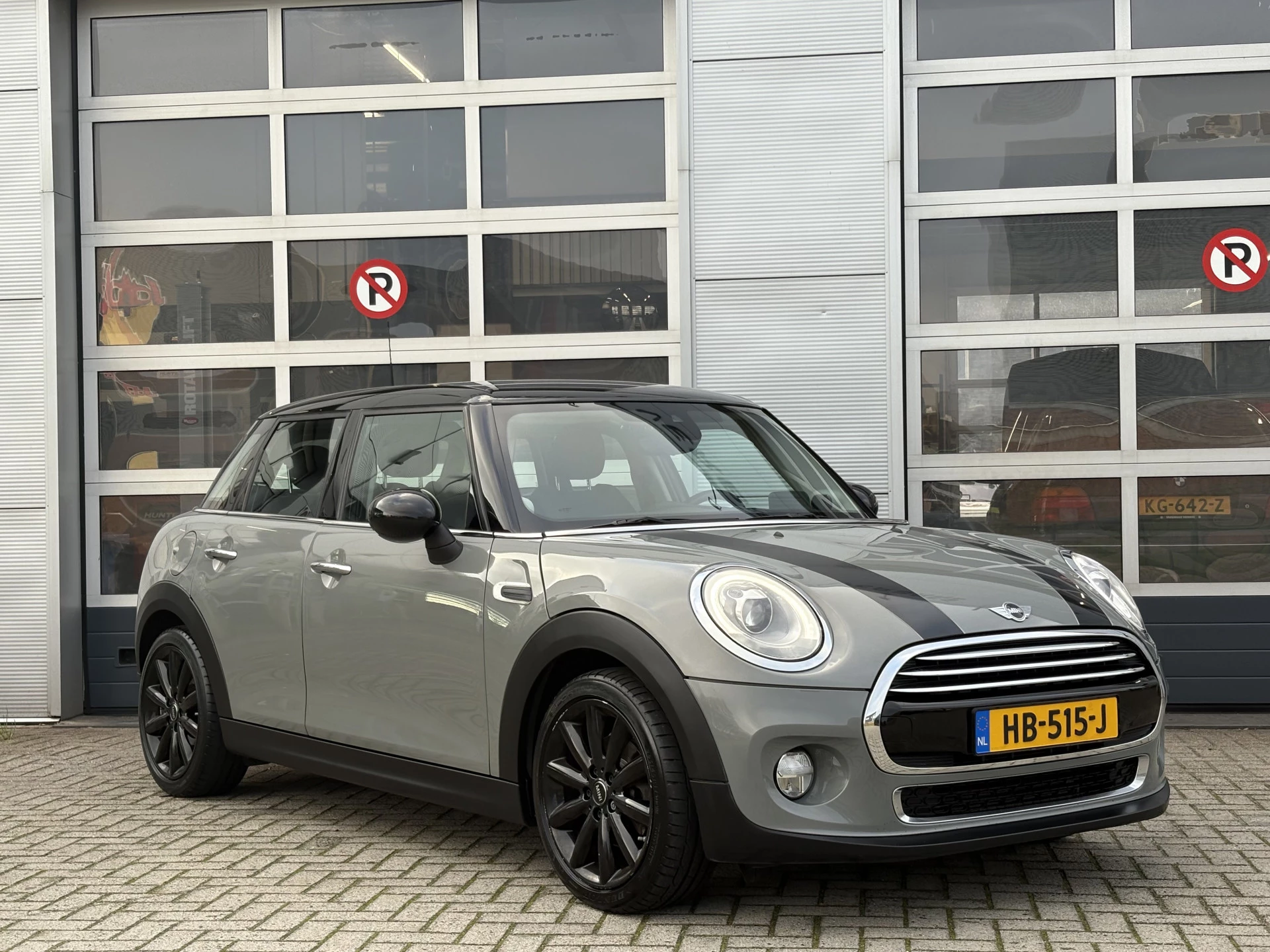Hoofdafbeelding MINI Cooper