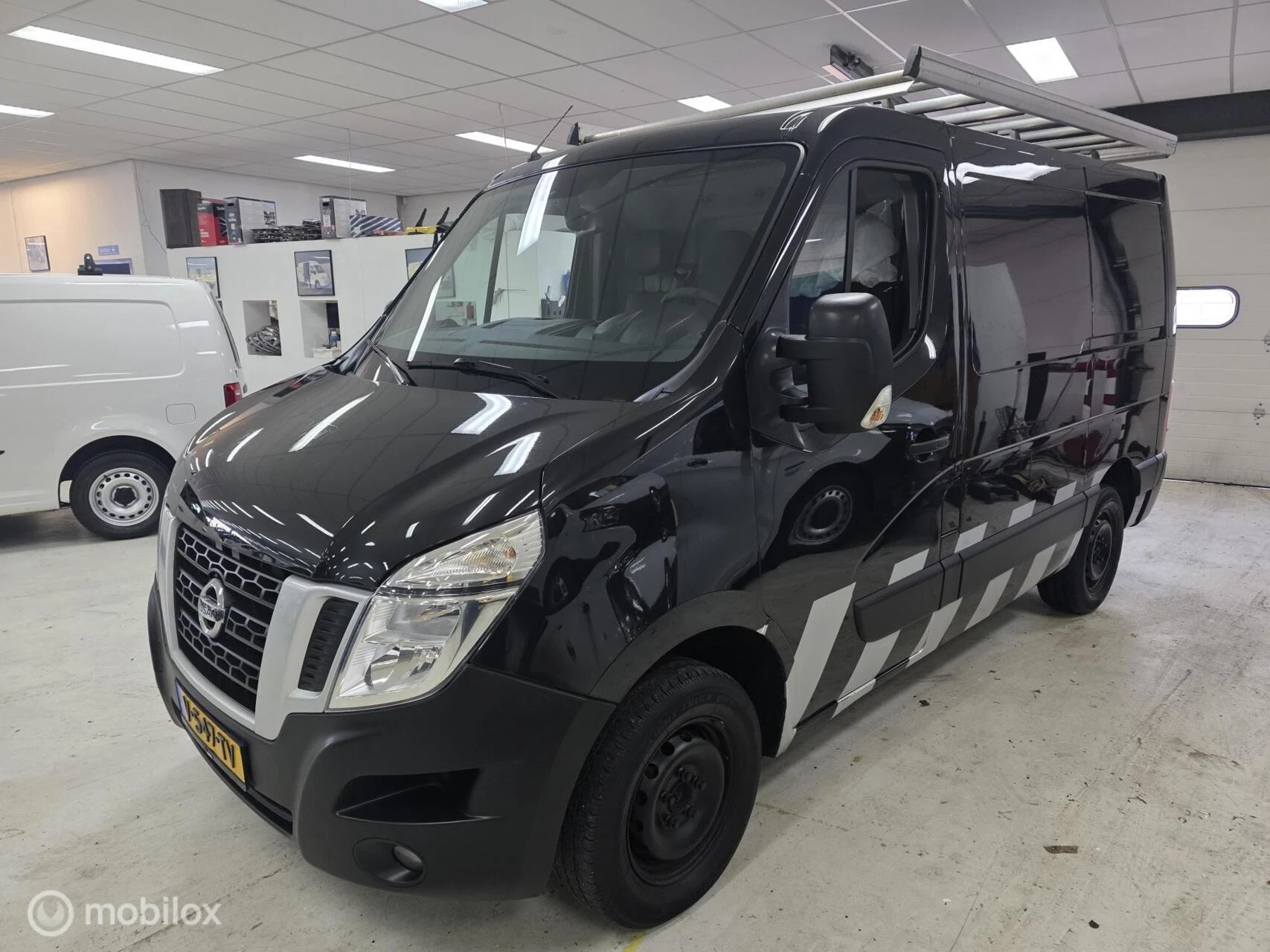 Hoofdafbeelding Nissan NV400