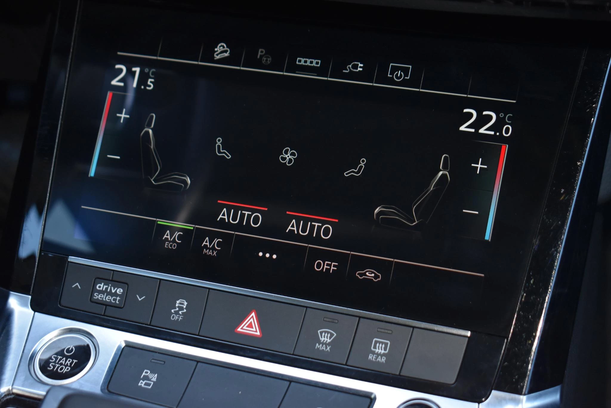 Hoofdafbeelding Audi Q8 e-tron