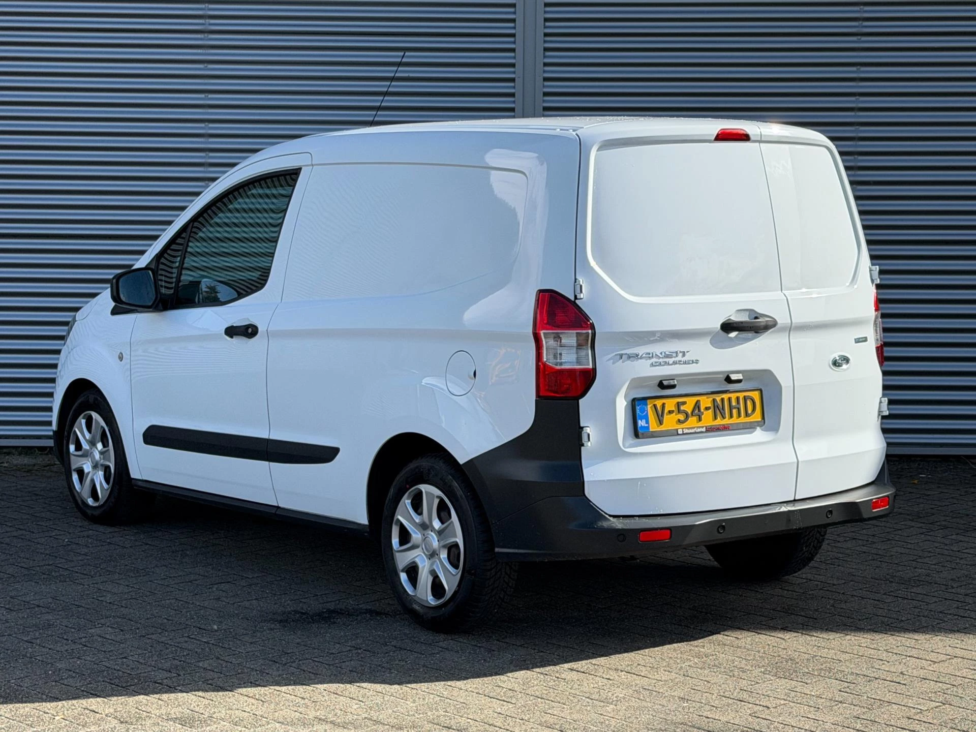 Hoofdafbeelding Ford Transit Courier
