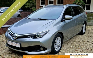 Toyota Auris Touring Sports 1.8 Hybrid Energy Plus  Afneembare Trekhaak  Lederen bekleding Stoelverwarming