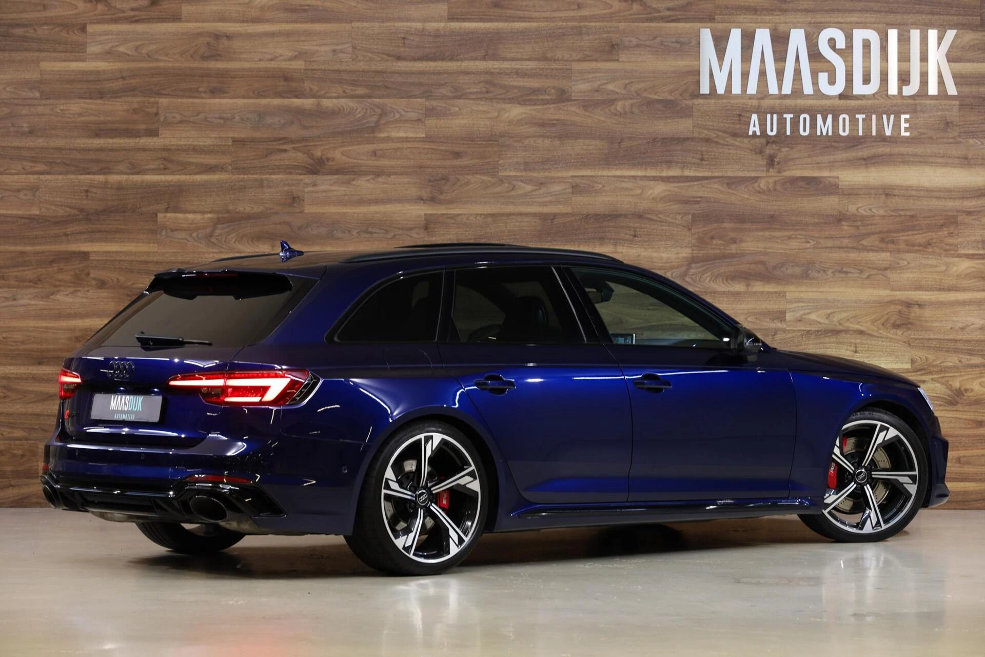 Hoofdafbeelding Audi RS4