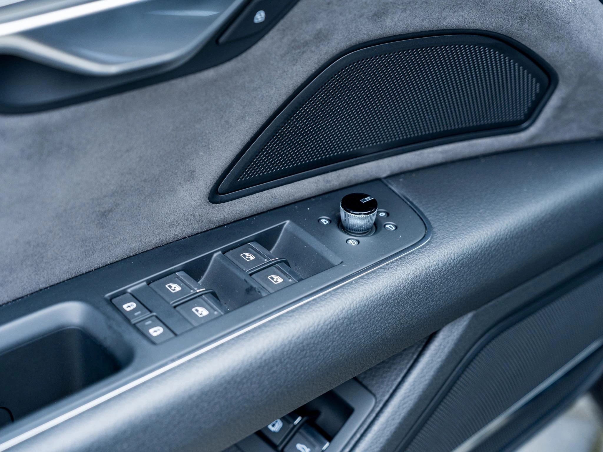 Hoofdafbeelding Audi A8