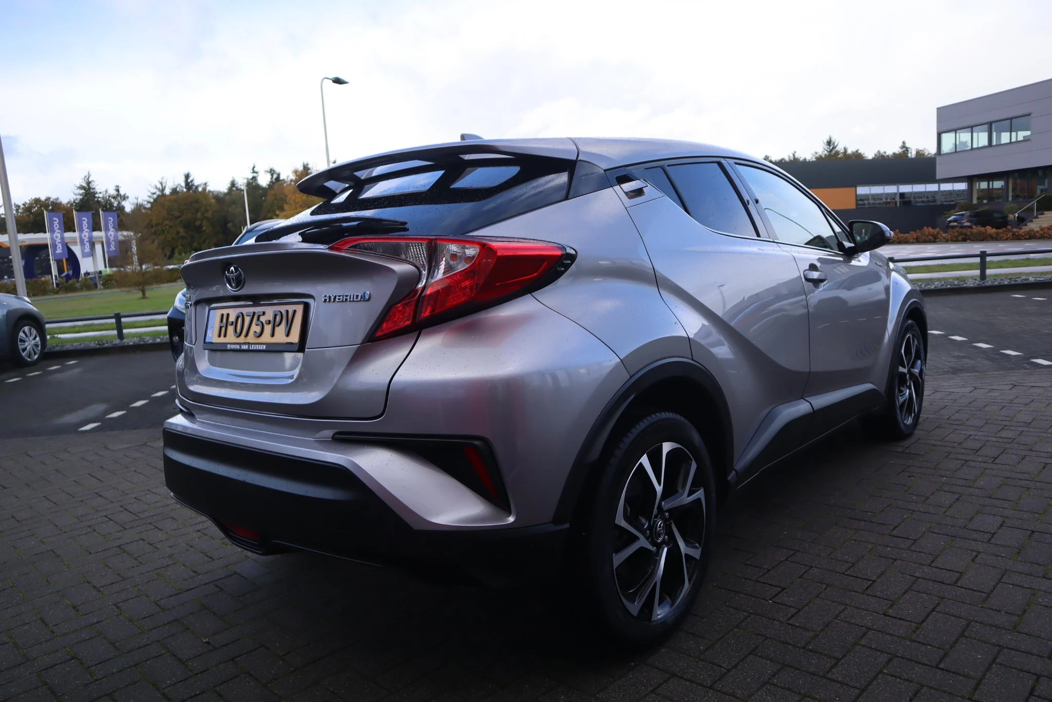 Hoofdafbeelding Toyota C-HR