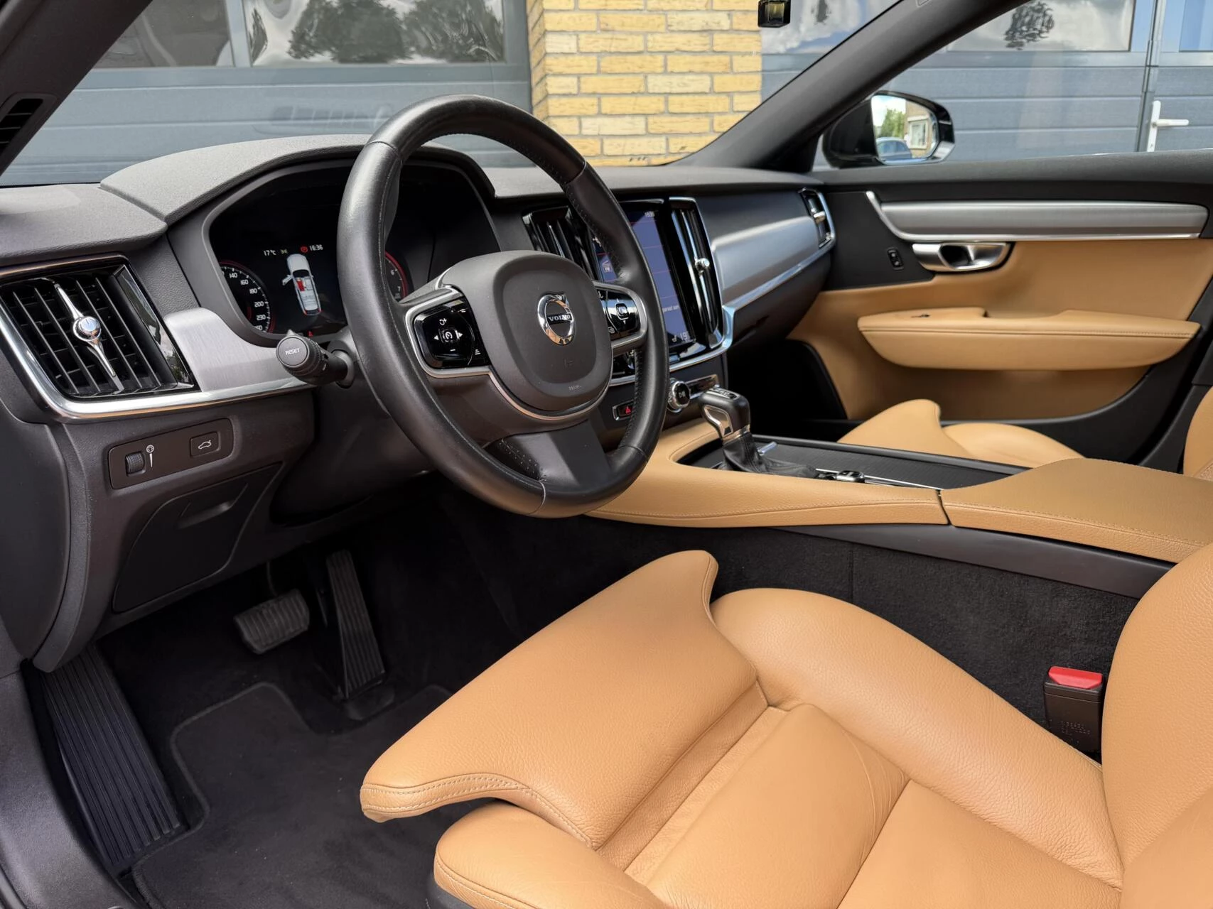 Hoofdafbeelding Volvo V90