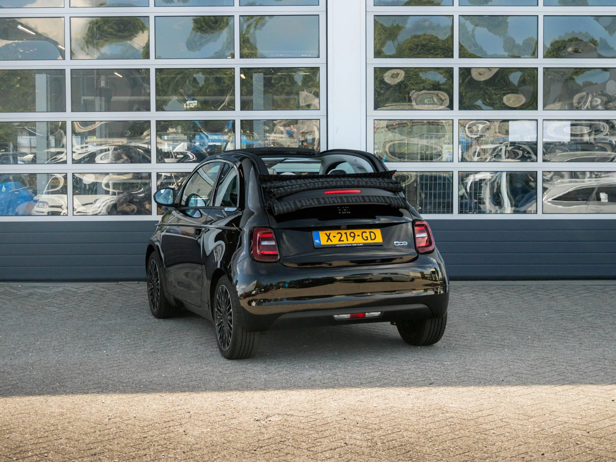 Hoofdafbeelding Fiat 500e