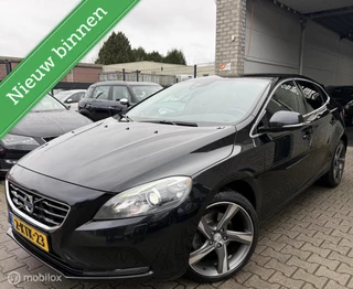 Hoofdafbeelding Volvo V40 Volvo V40 1.6 T4 Momentum / BJ 2012 / 5DRS / NAVI / 180PK