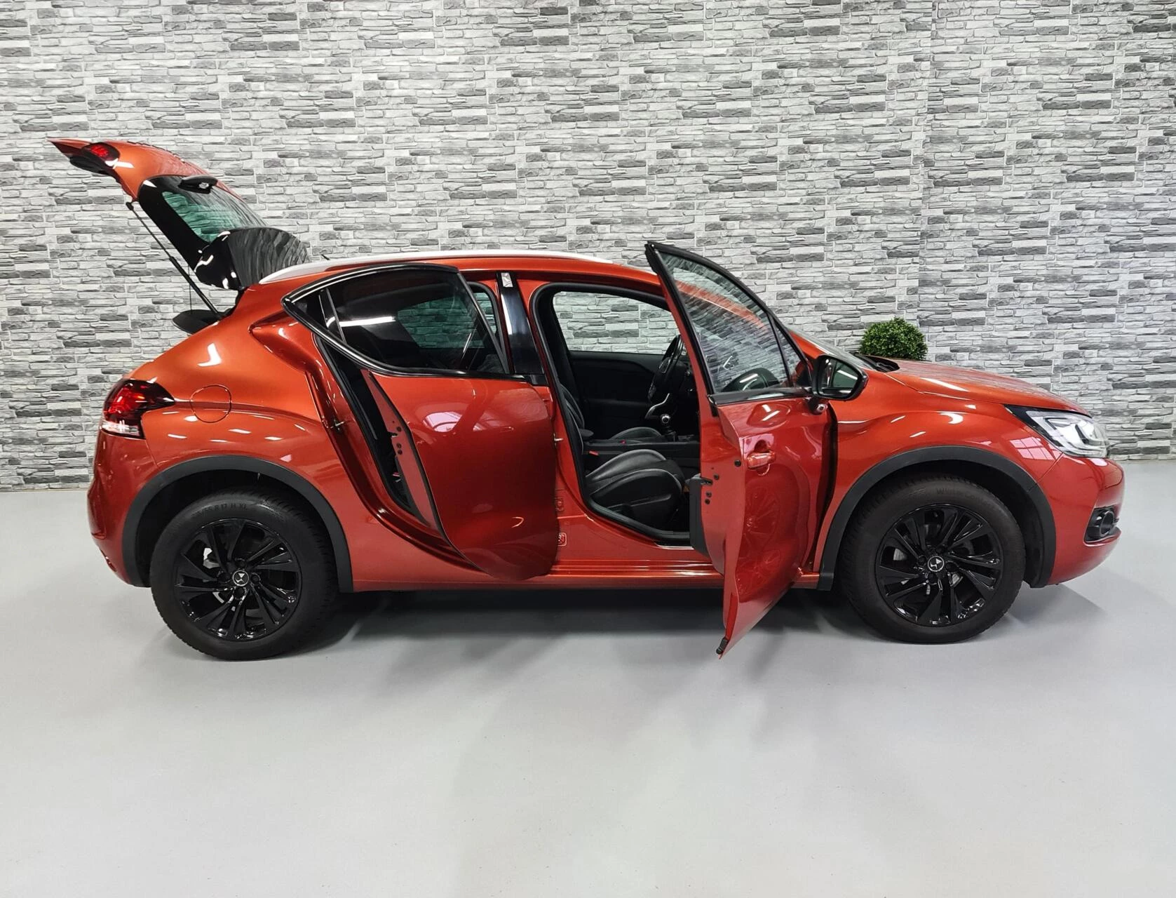 Hoofdafbeelding DS DS 4