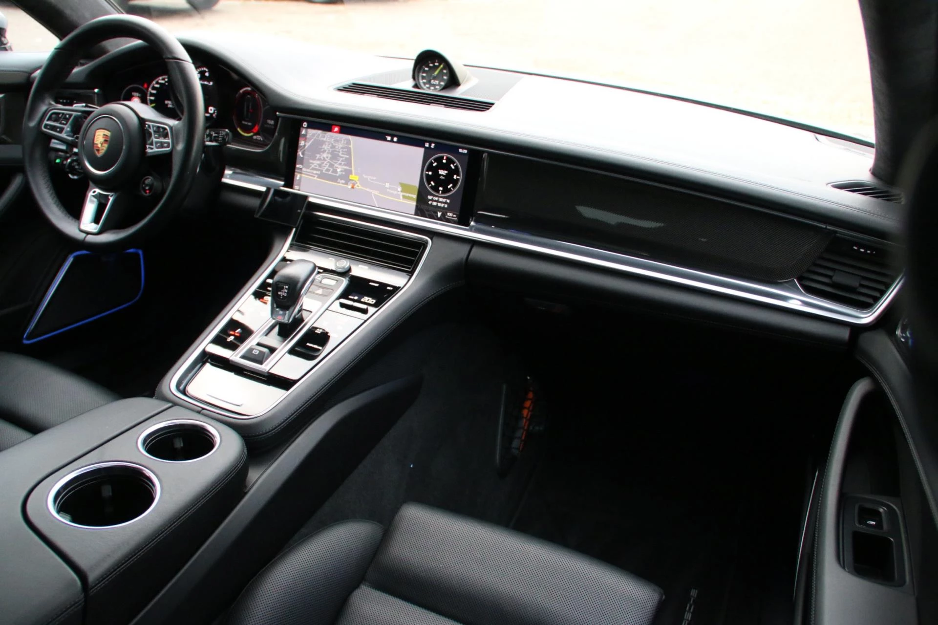 Hoofdafbeelding Porsche Panamera