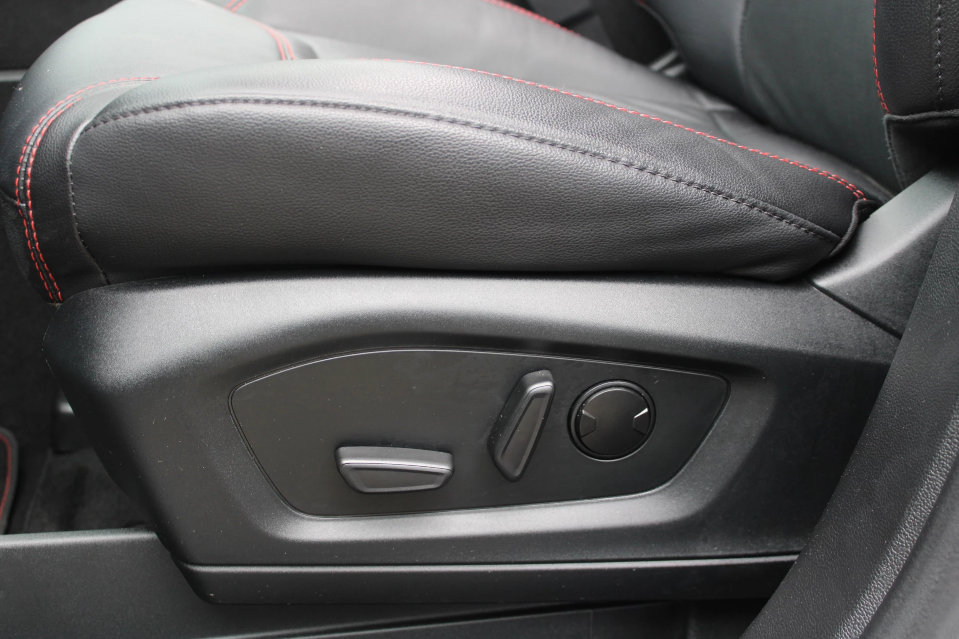 Hoofdafbeelding Ford Explorer