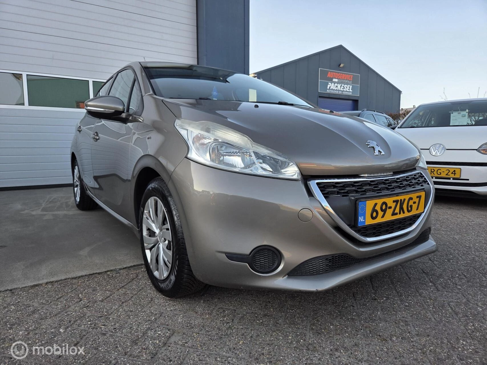 Hoofdafbeelding Peugeot 208