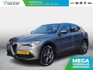 Hoofdafbeelding Alfa Romeo Stelvio Alfa Romeo Stelvio 2.0 Turbo Aut. AWD 200pk Super | Schuif/Kantel dak | Trekhaak | Leder | Navi | Elek. Stoelen