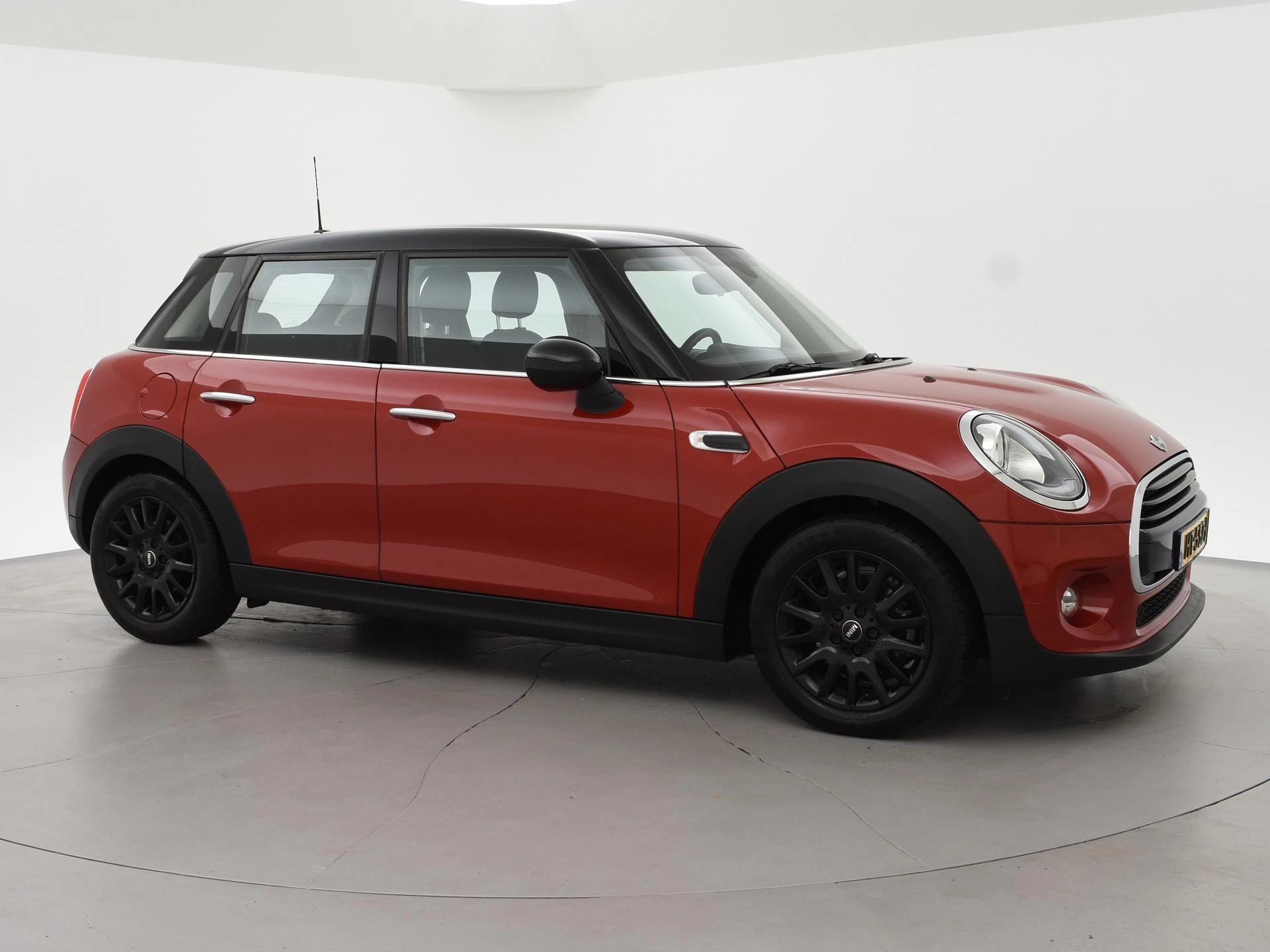 Hoofdafbeelding MINI 5-deurs
