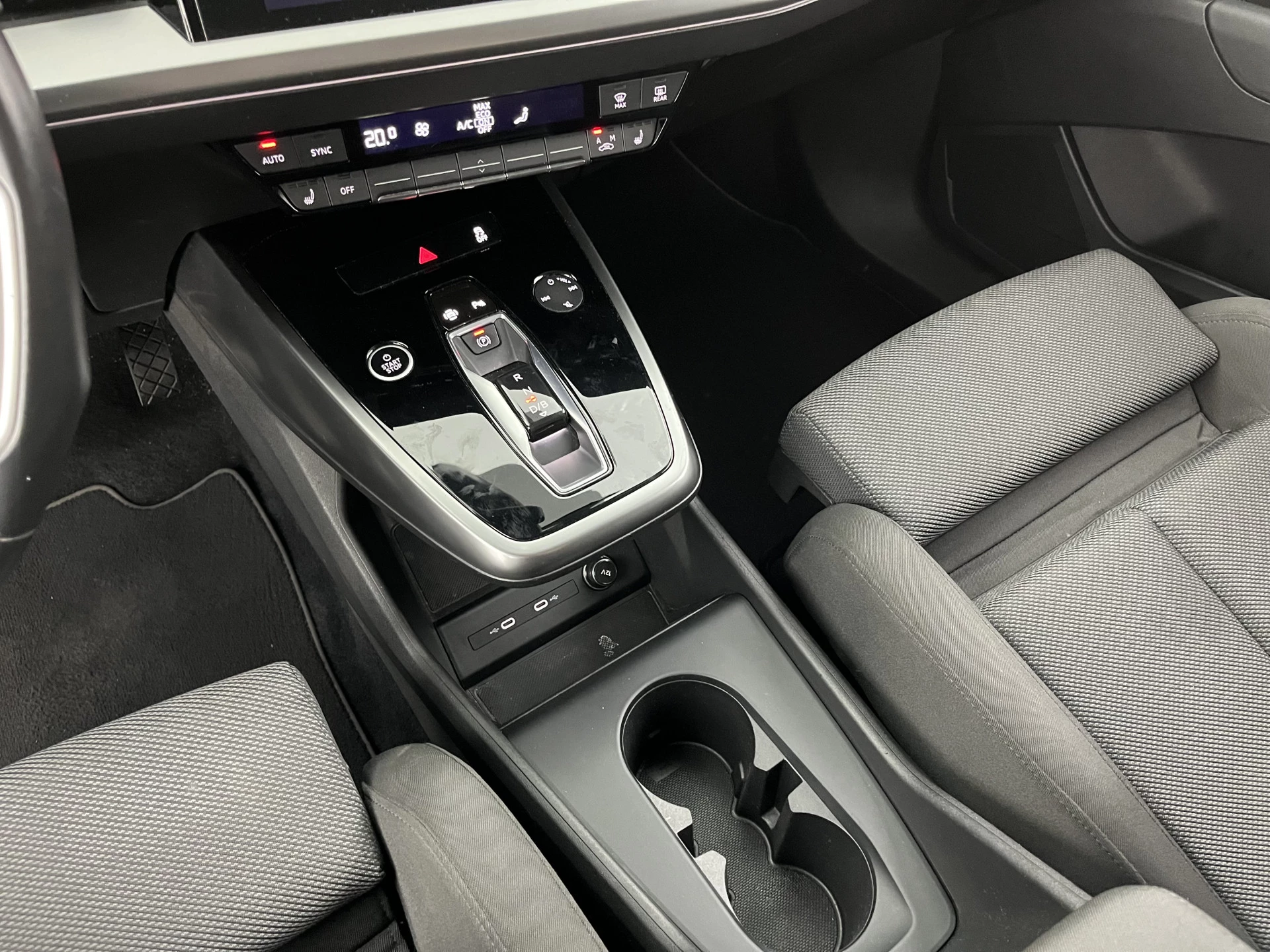 Hoofdafbeelding Audi Q4 e-tron