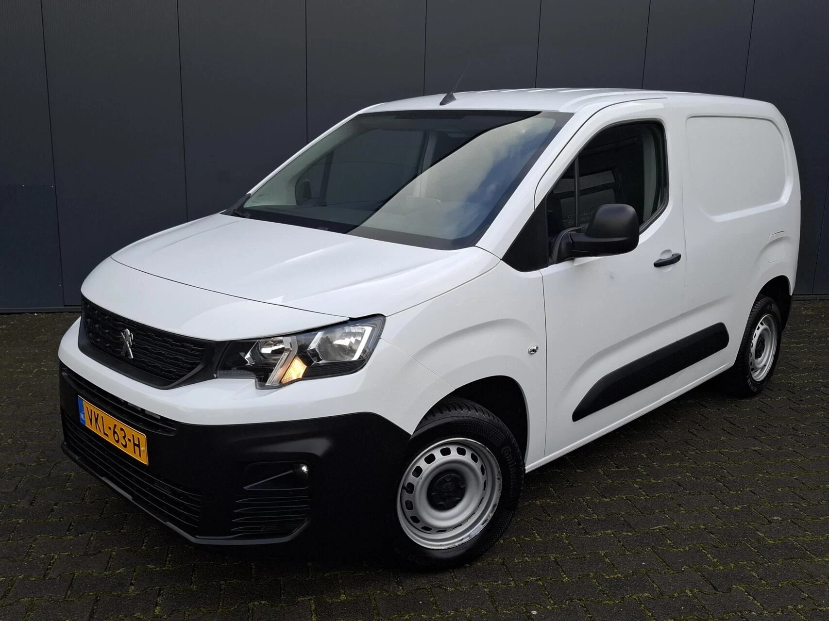 Hoofdafbeelding Peugeot Partner