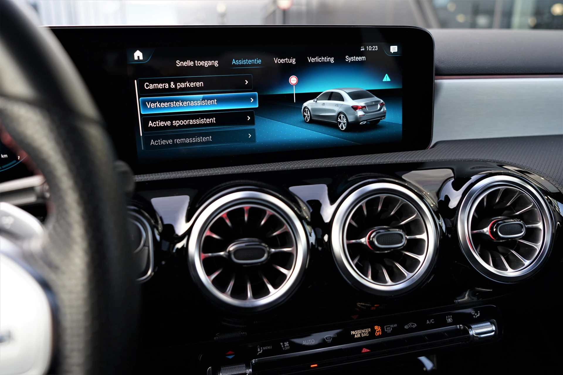 Hoofdafbeelding Mercedes-Benz A-Klasse