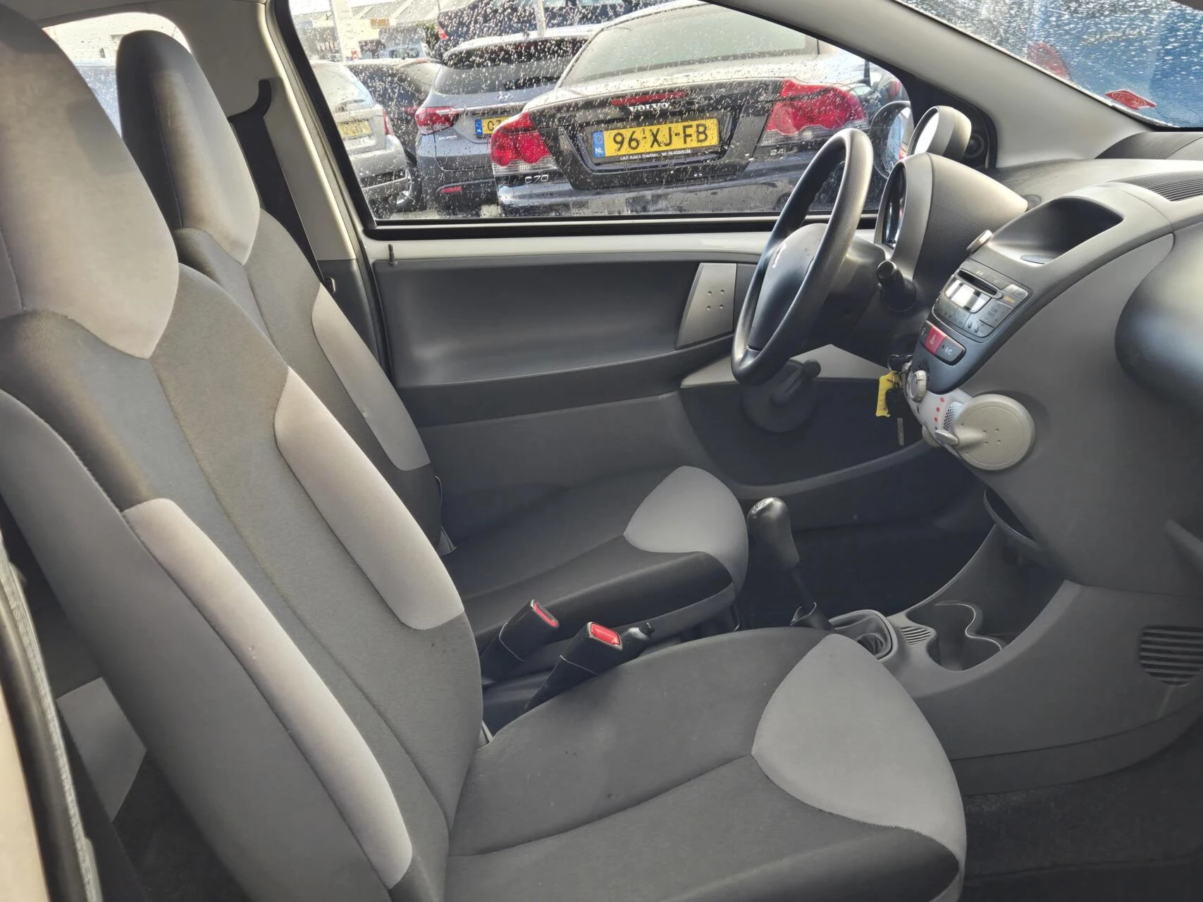 Hoofdafbeelding Peugeot 107