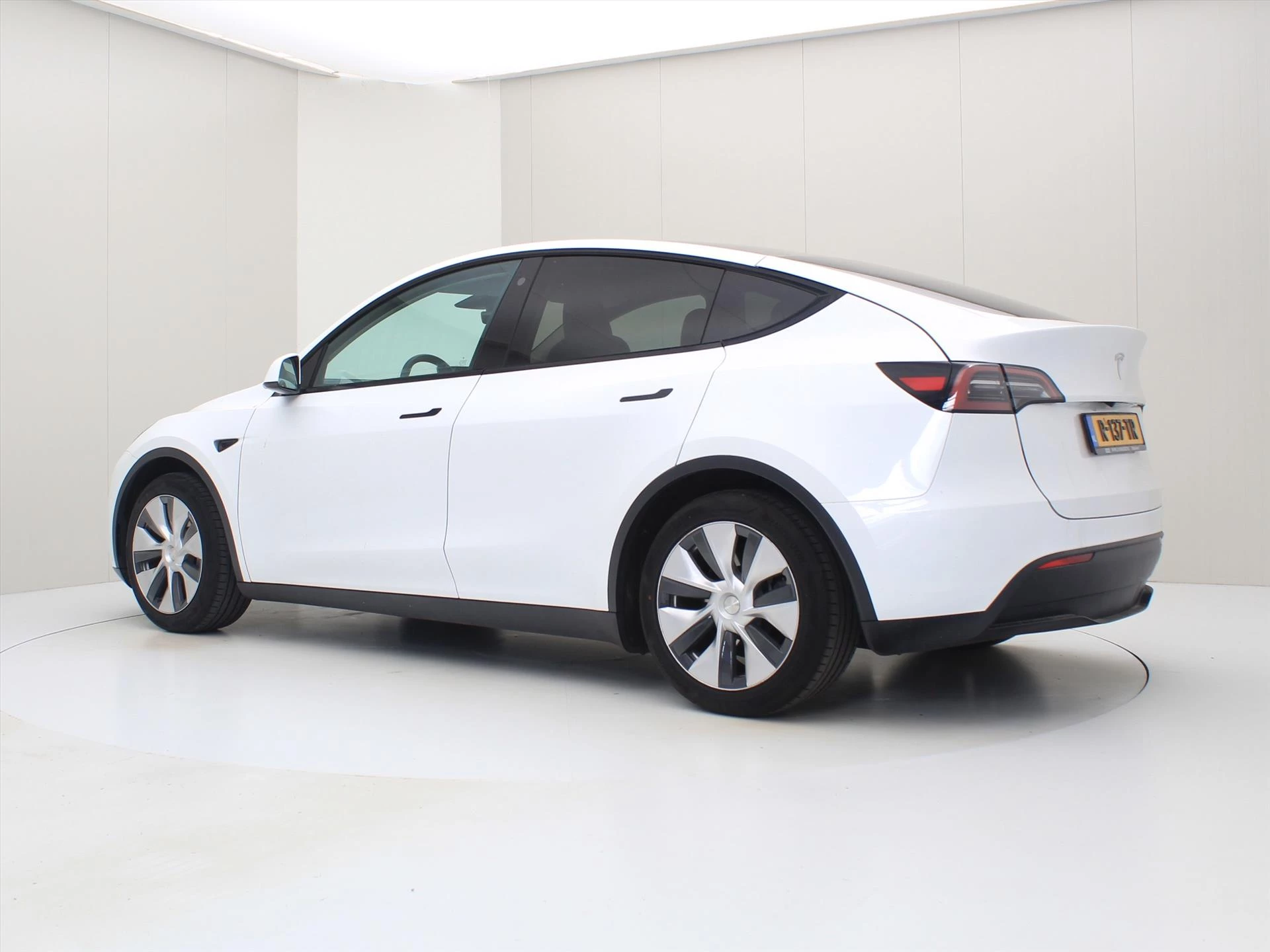 Hoofdafbeelding Tesla Model Y