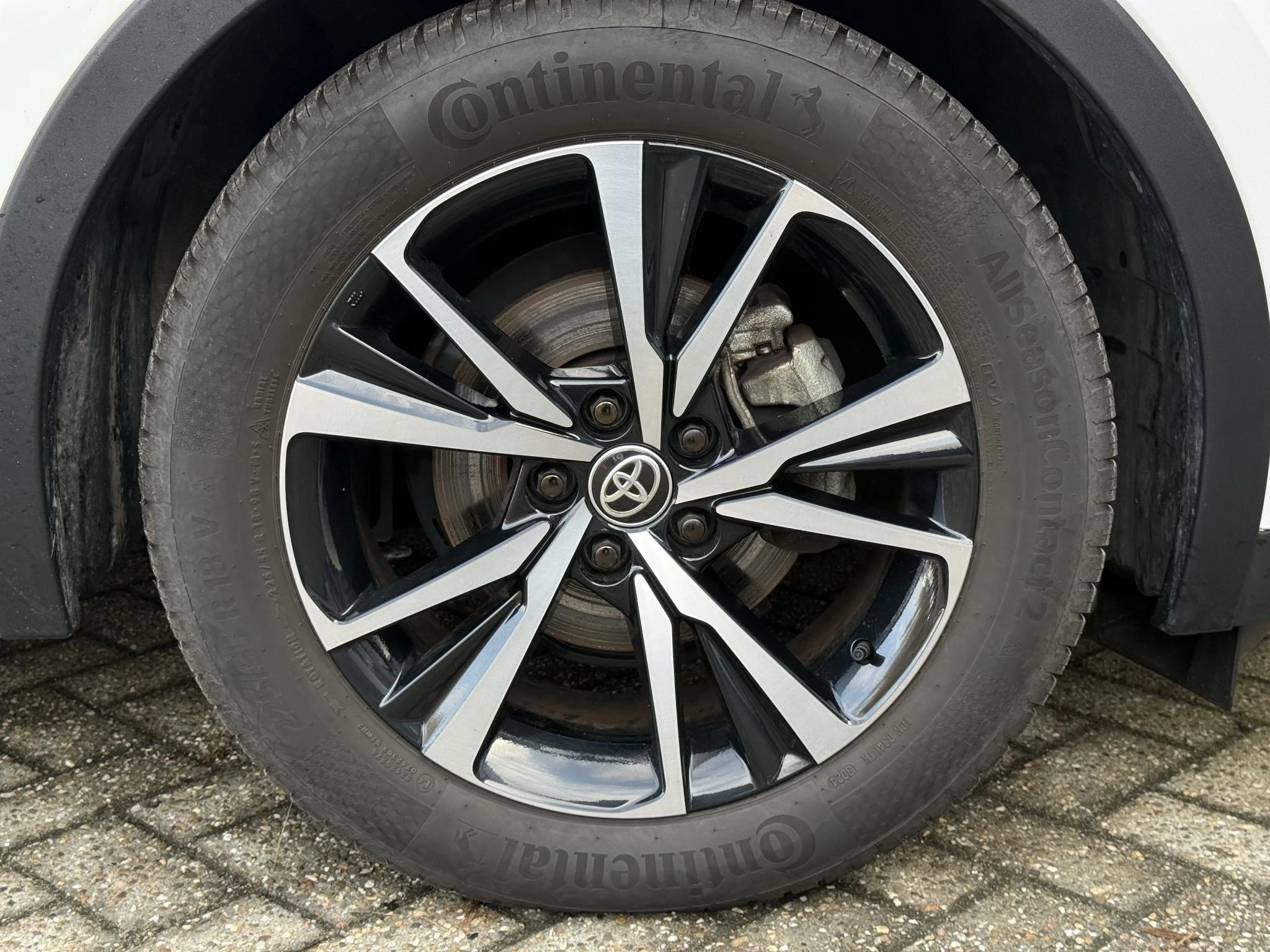 Hoofdafbeelding Toyota C-HR