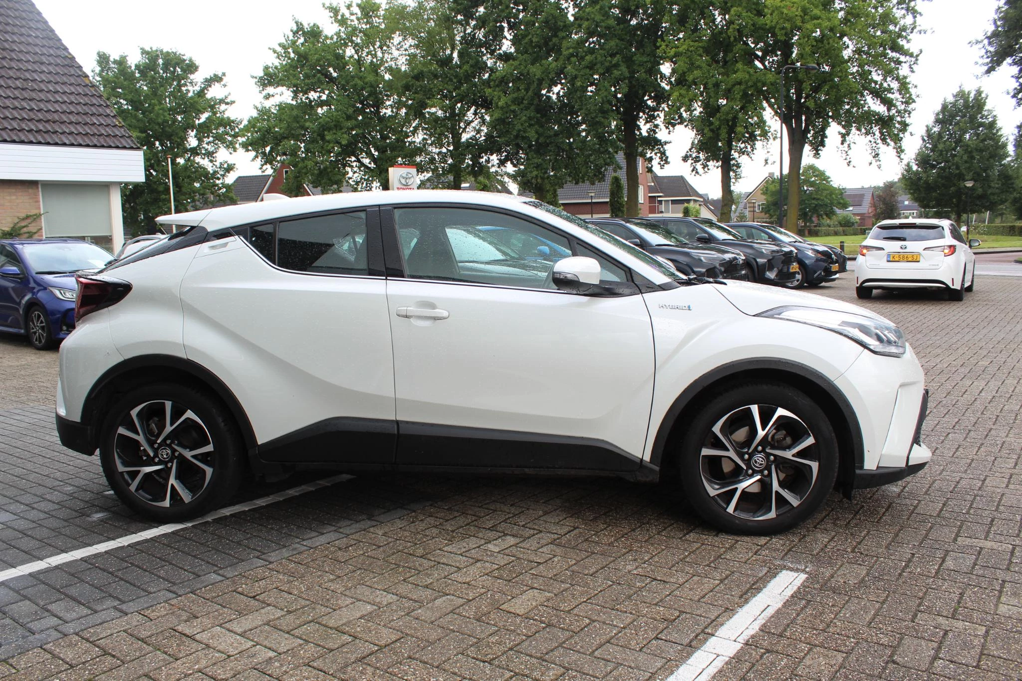 Hoofdafbeelding Toyota C-HR