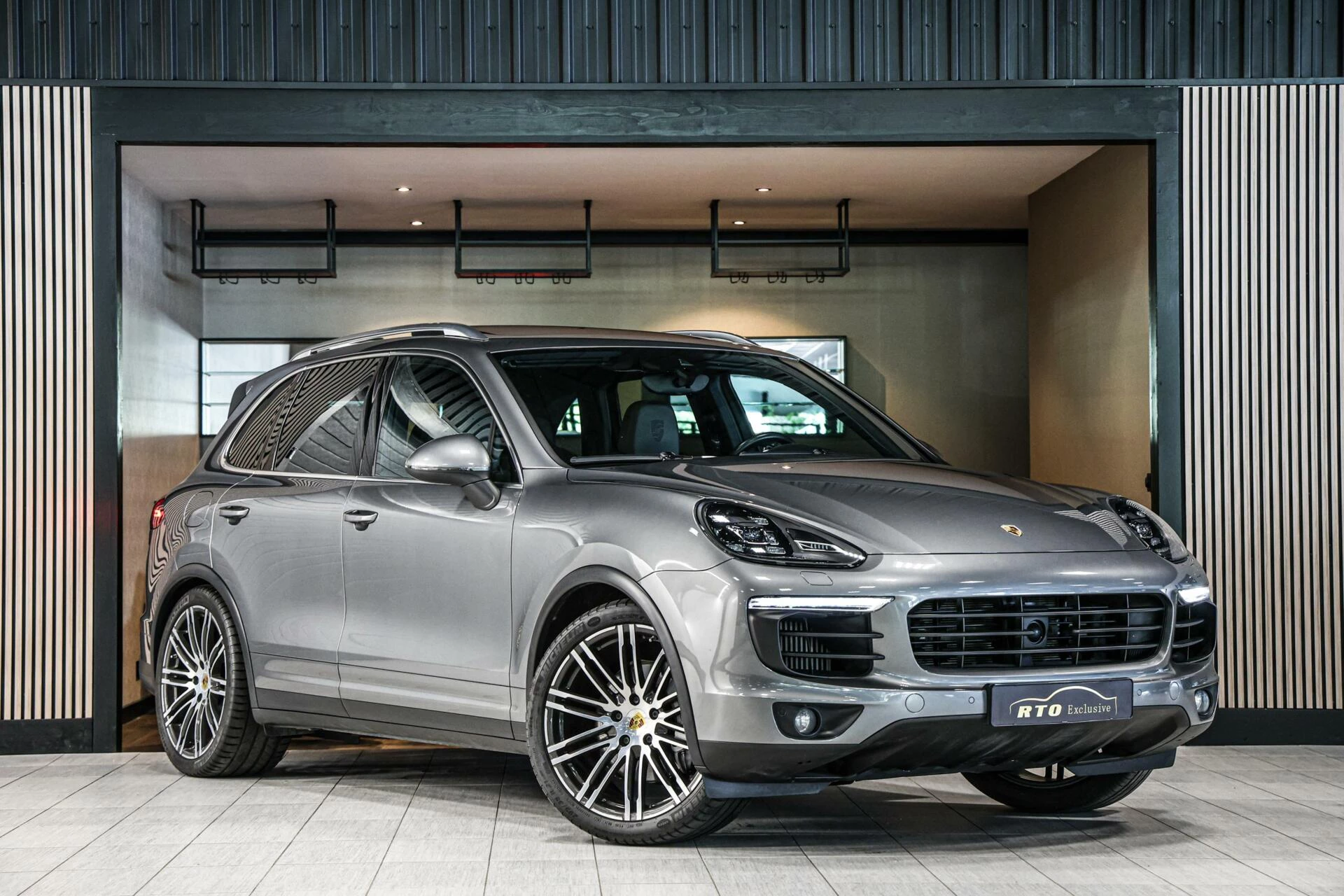 Hoofdafbeelding Porsche Cayenne