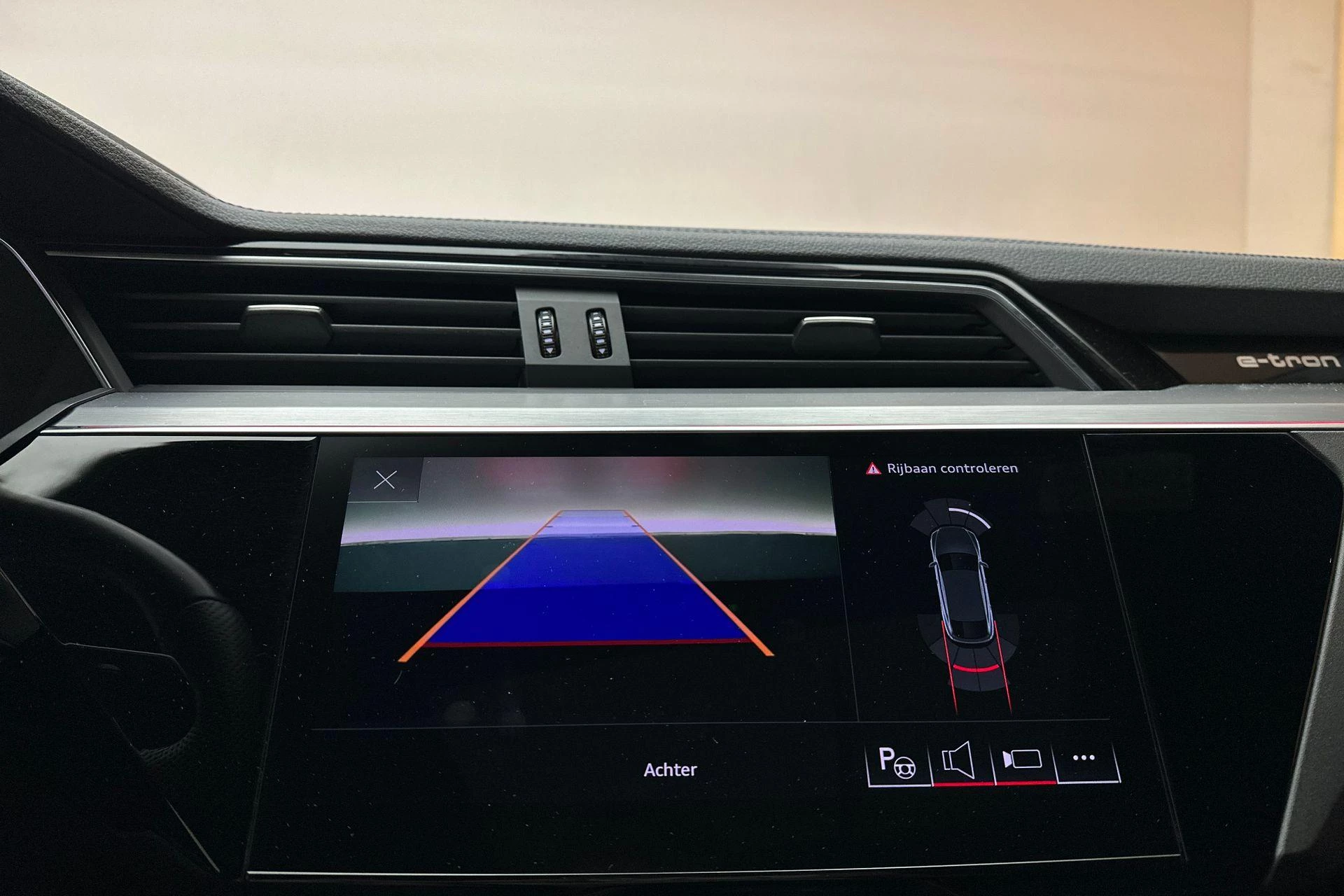 Hoofdafbeelding Audi Q8 Sportback e-tron