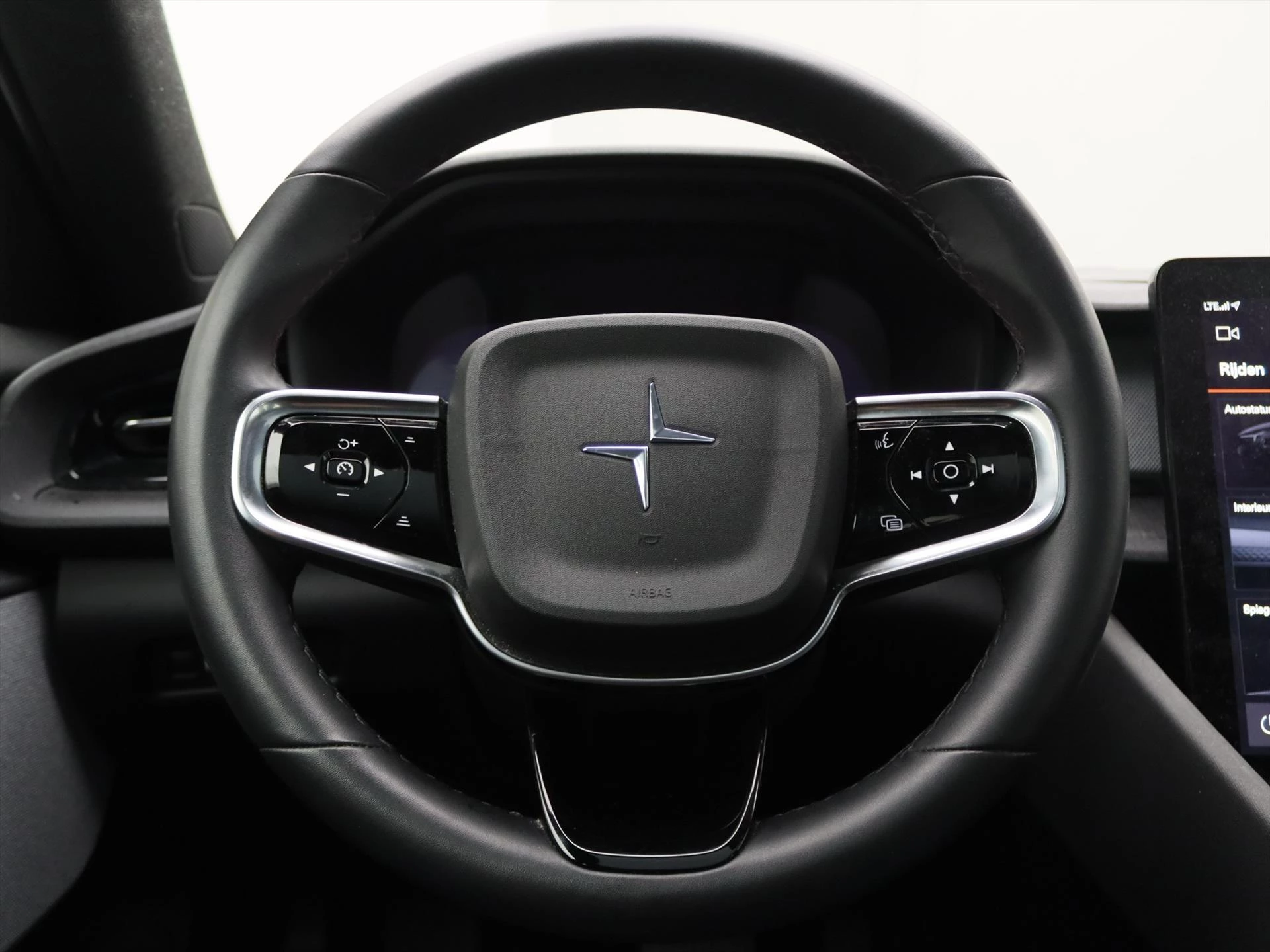 Hoofdafbeelding Polestar 2