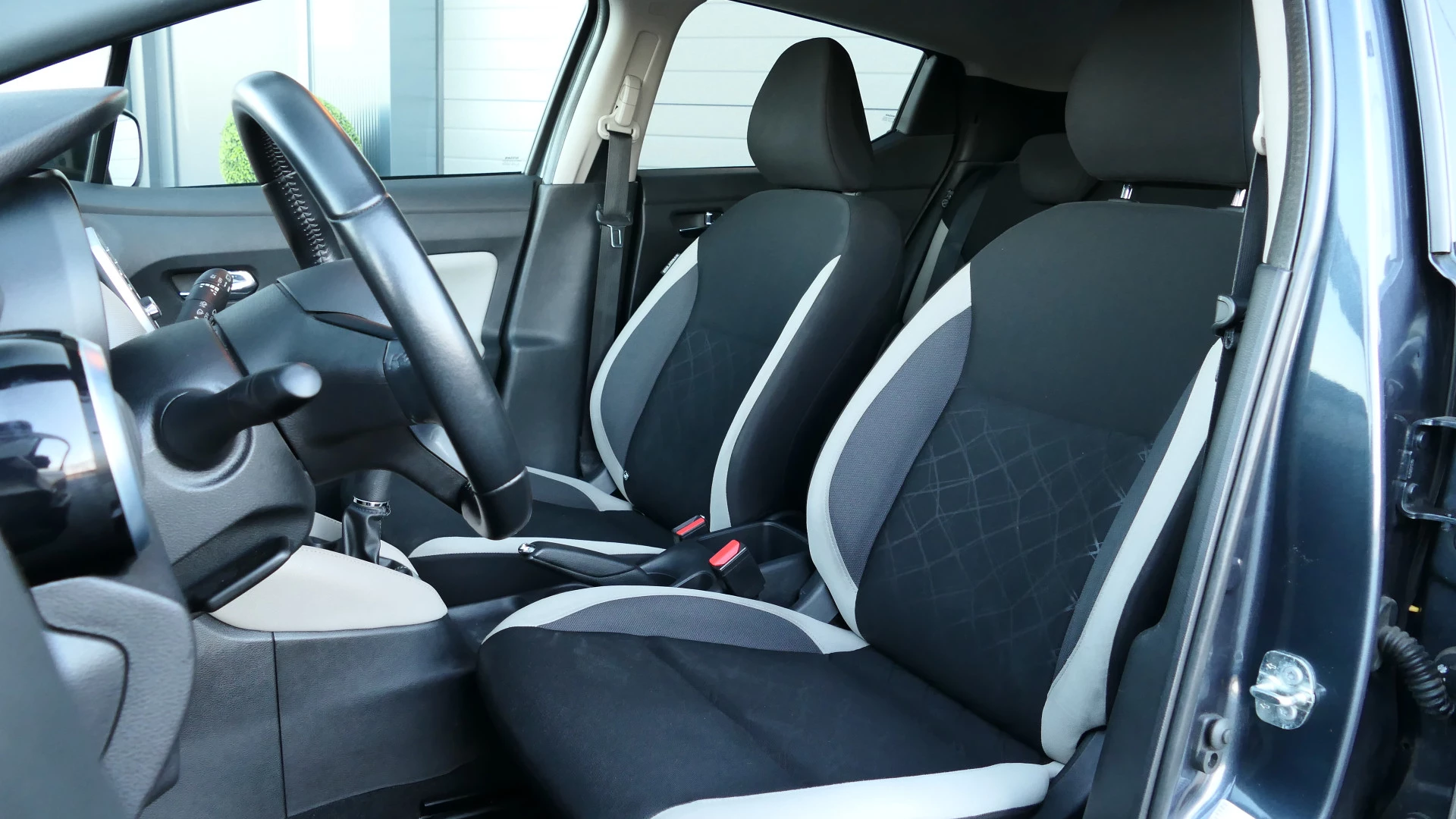 Hoofdafbeelding Nissan Micra