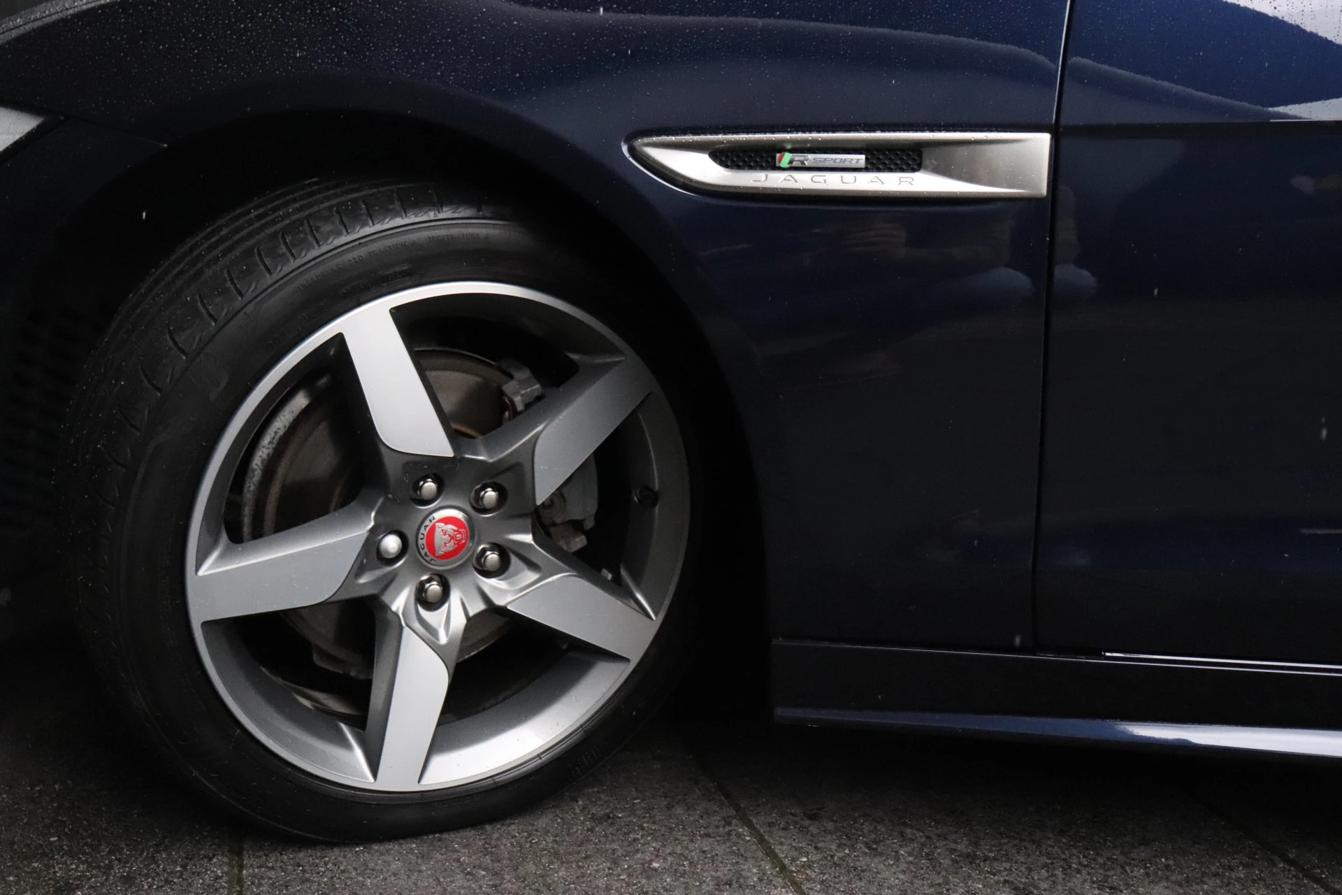 Hoofdafbeelding Jaguar XE