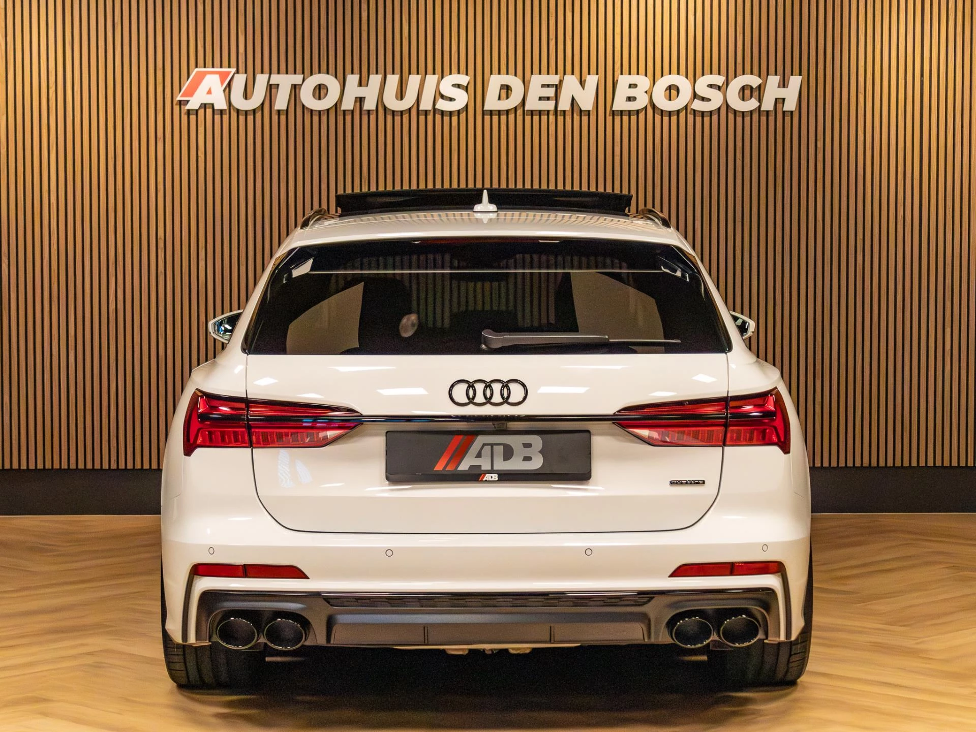 Hoofdafbeelding Audi A6