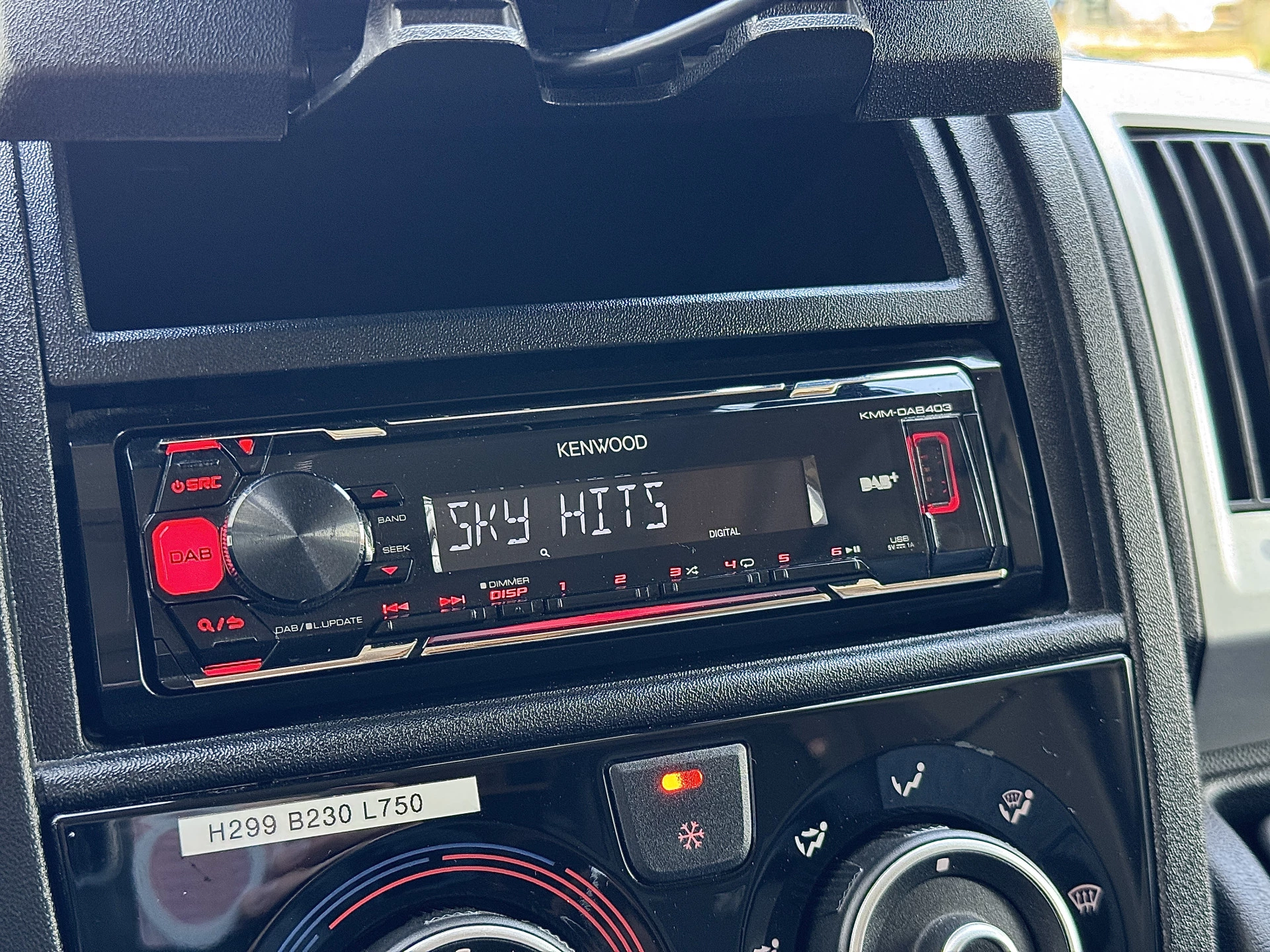 Hoofdafbeelding Adria CORAL 670 SL