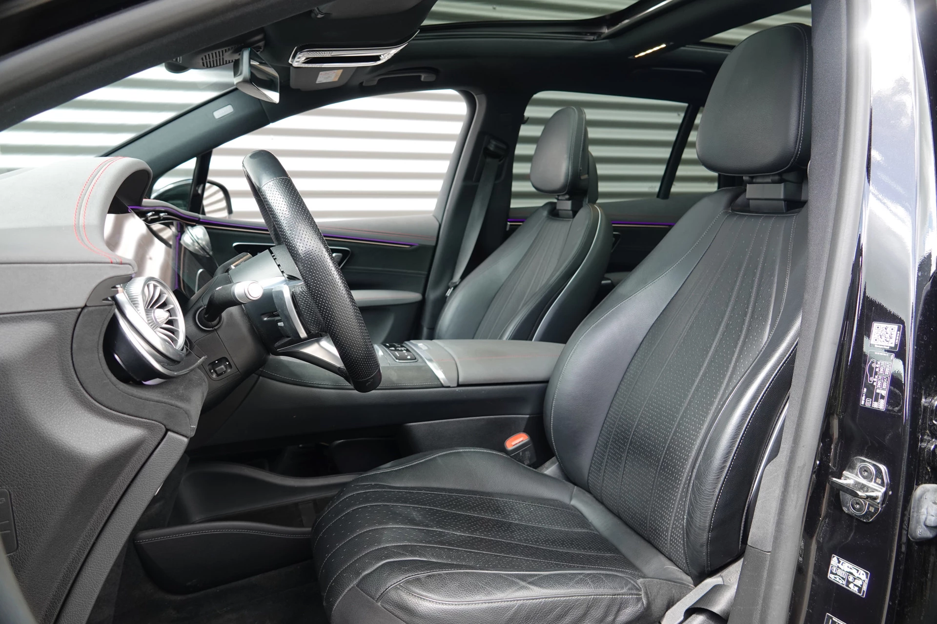 Hoofdafbeelding Mercedes-Benz EQS
