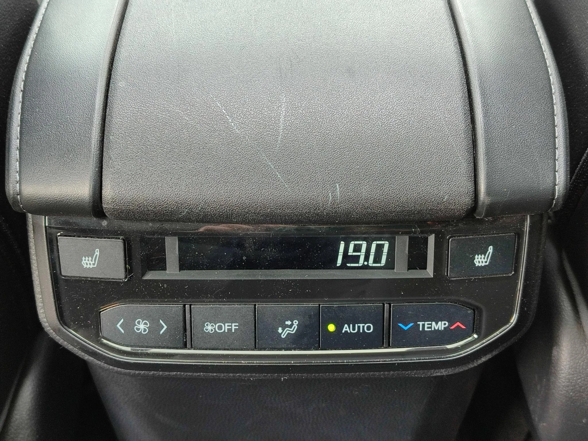 Hoofdafbeelding Toyota Highlander