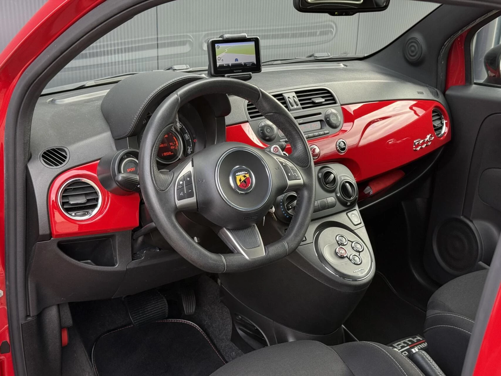 Hoofdafbeelding Fiat 500C