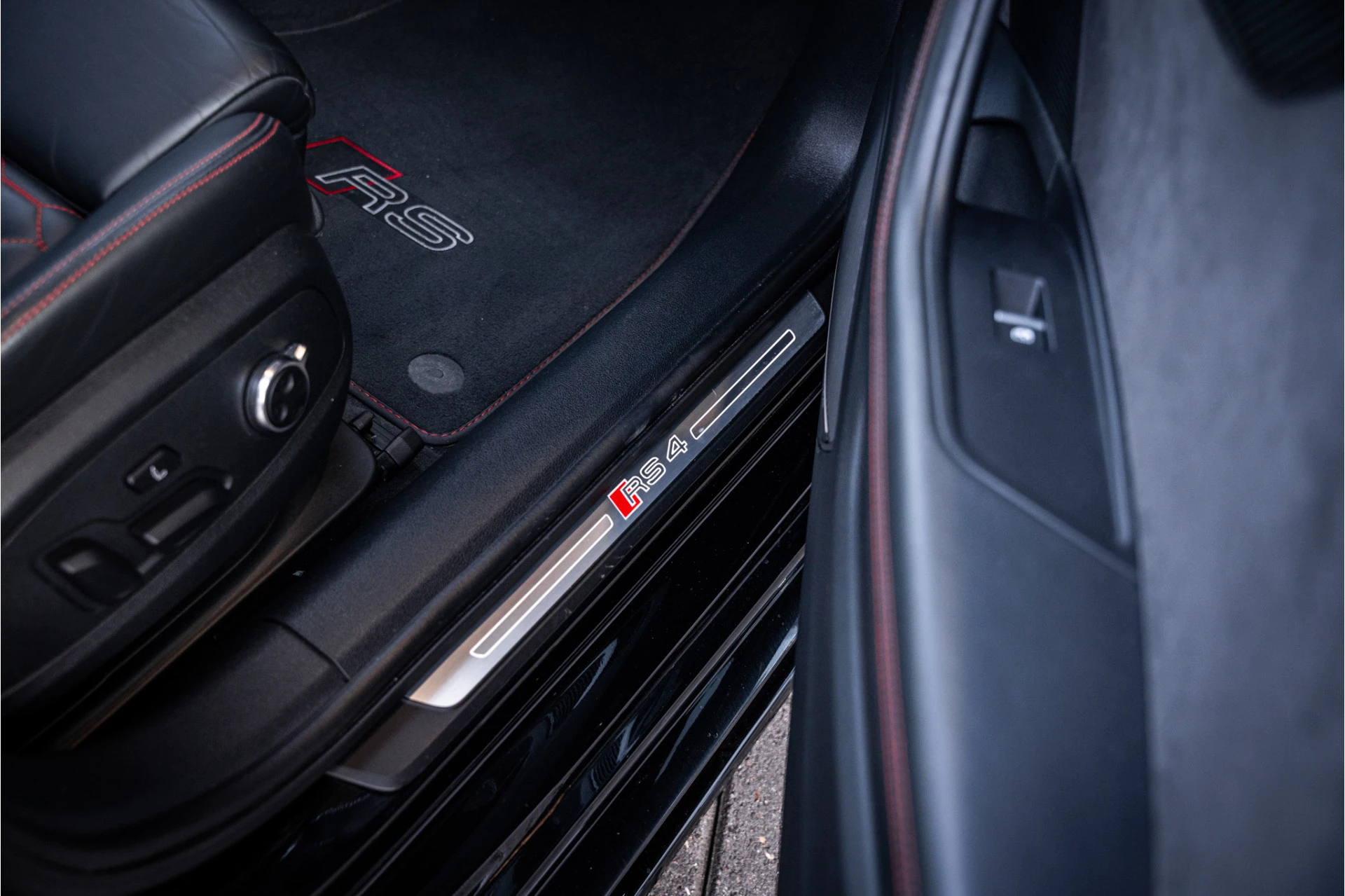 Hoofdafbeelding Audi RS4