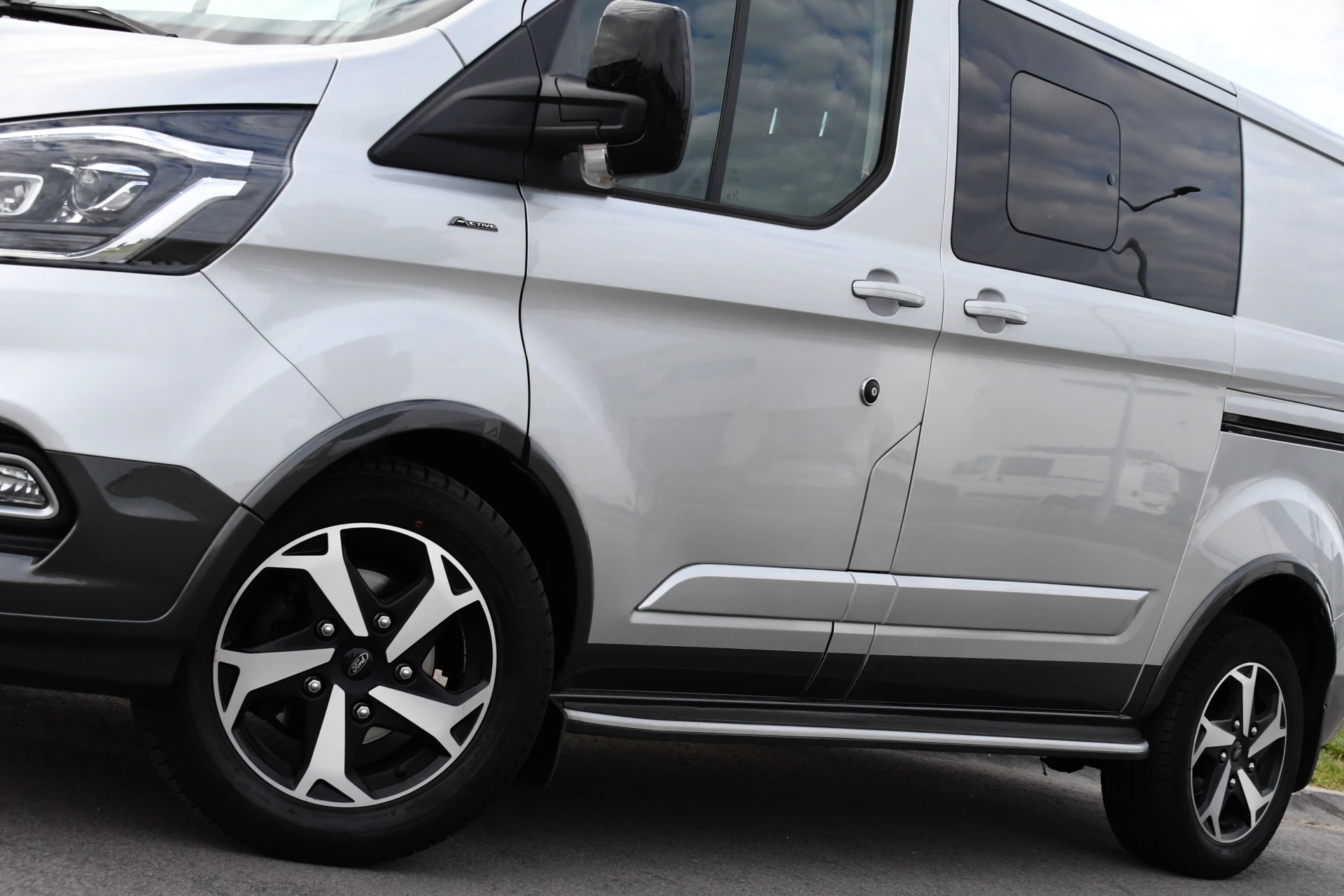 Hoofdafbeelding Ford Transit Custom