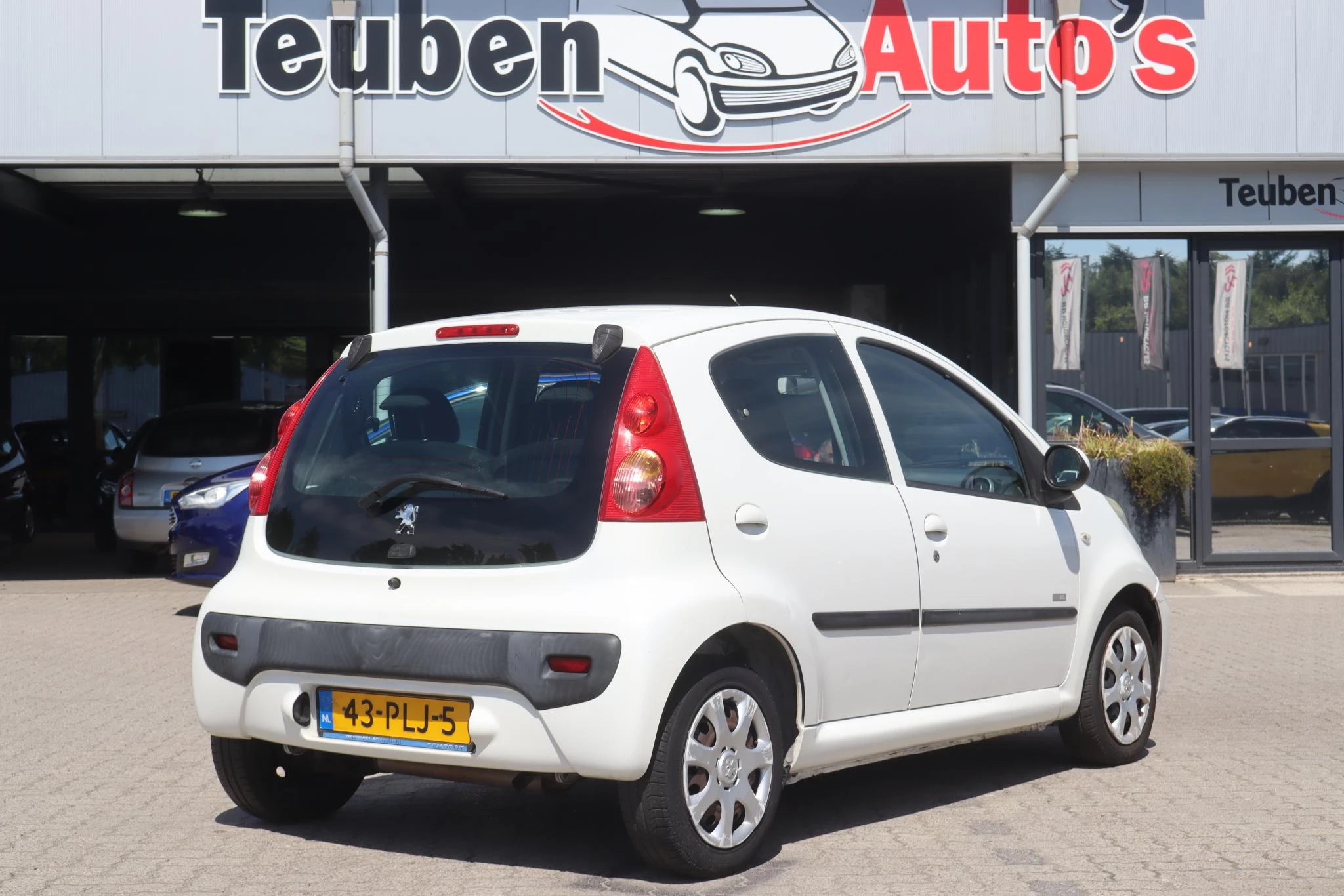 Hoofdafbeelding Peugeot 107