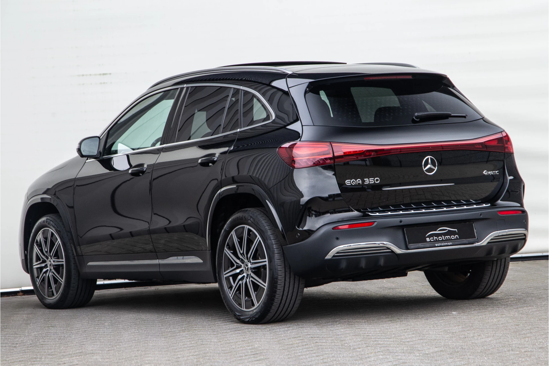 Hoofdafbeelding Mercedes-Benz EQA