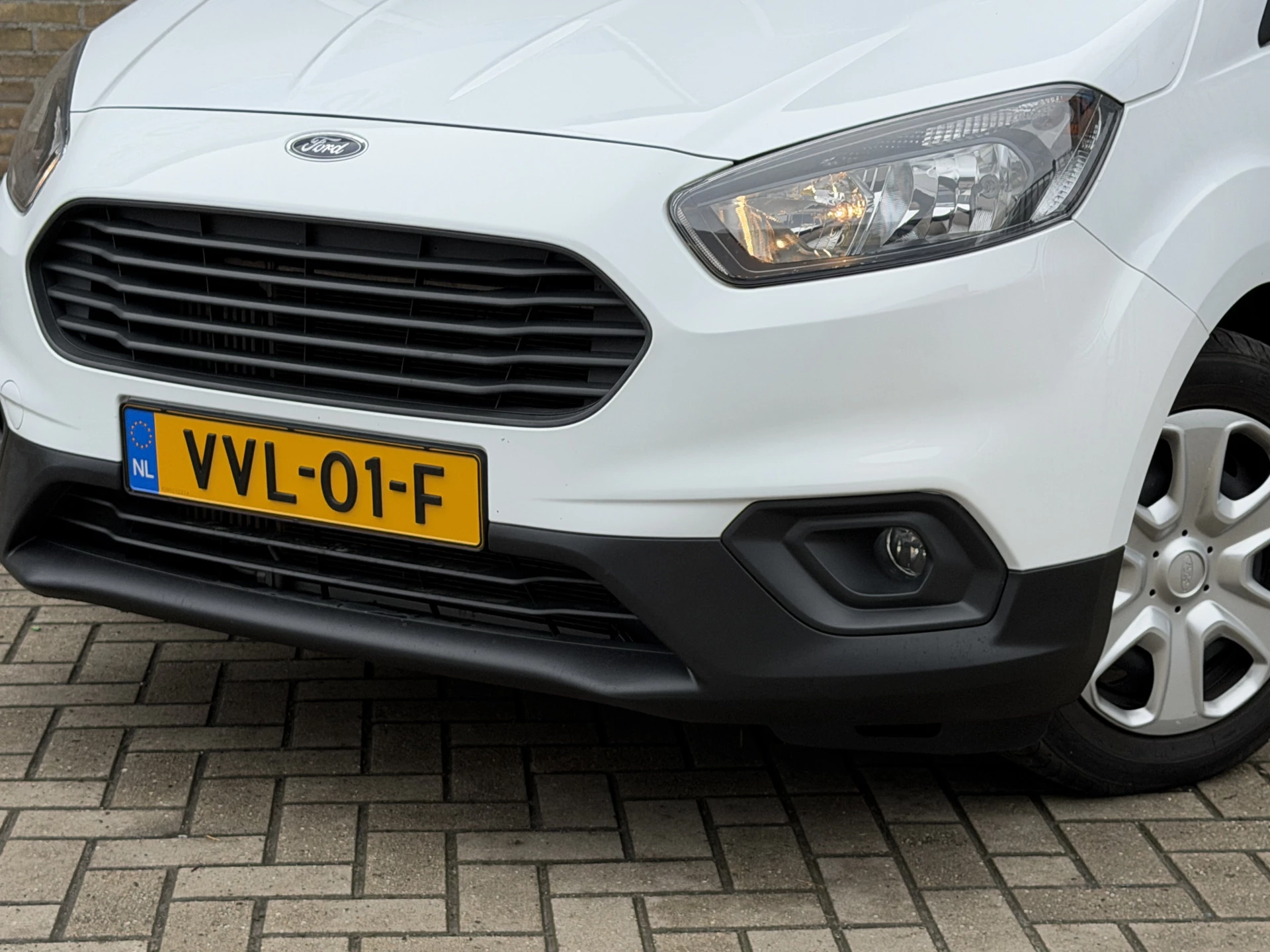 Hoofdafbeelding Ford Transit Courier