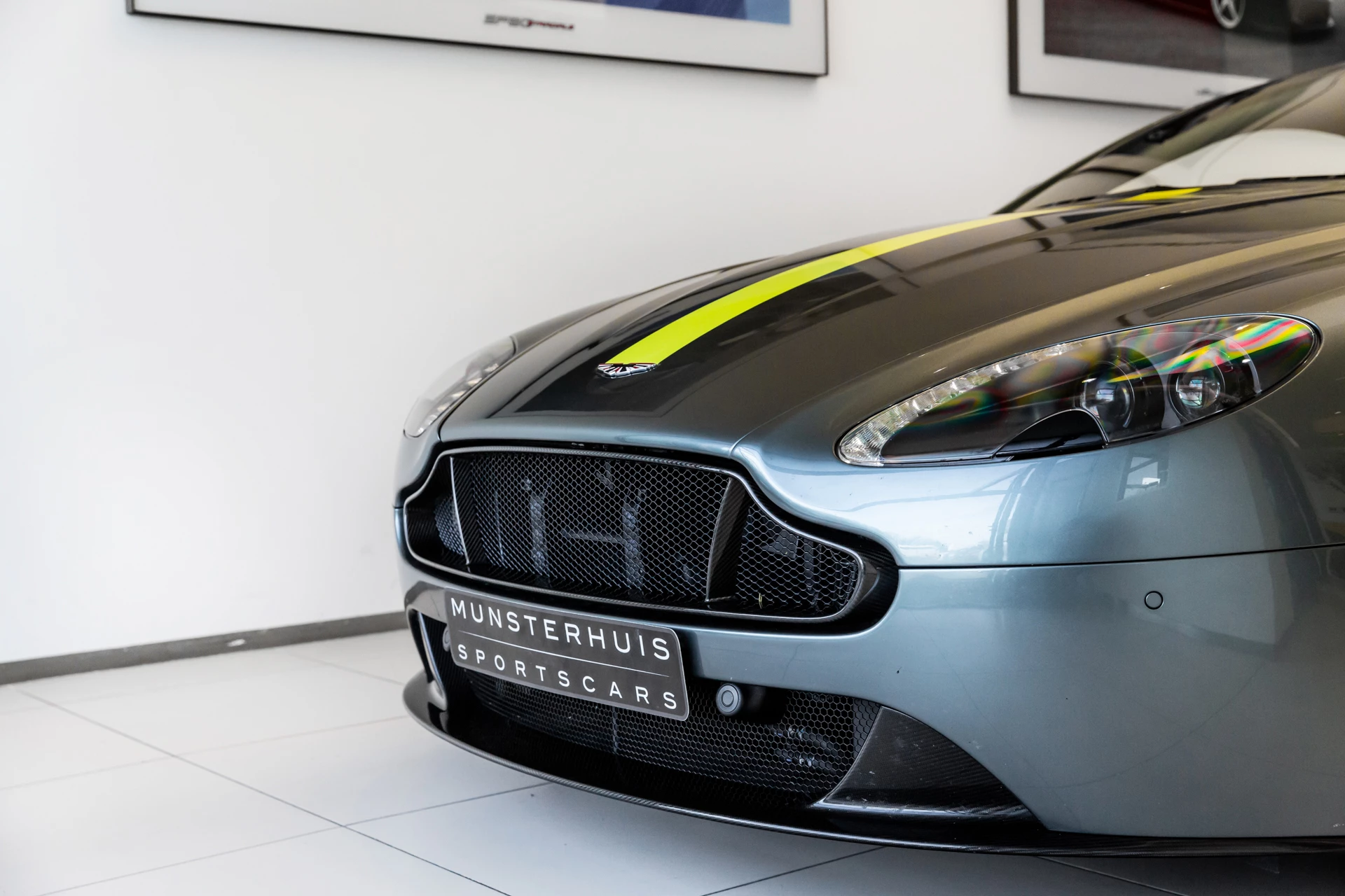 Hoofdafbeelding Aston Martin V8 Vantage