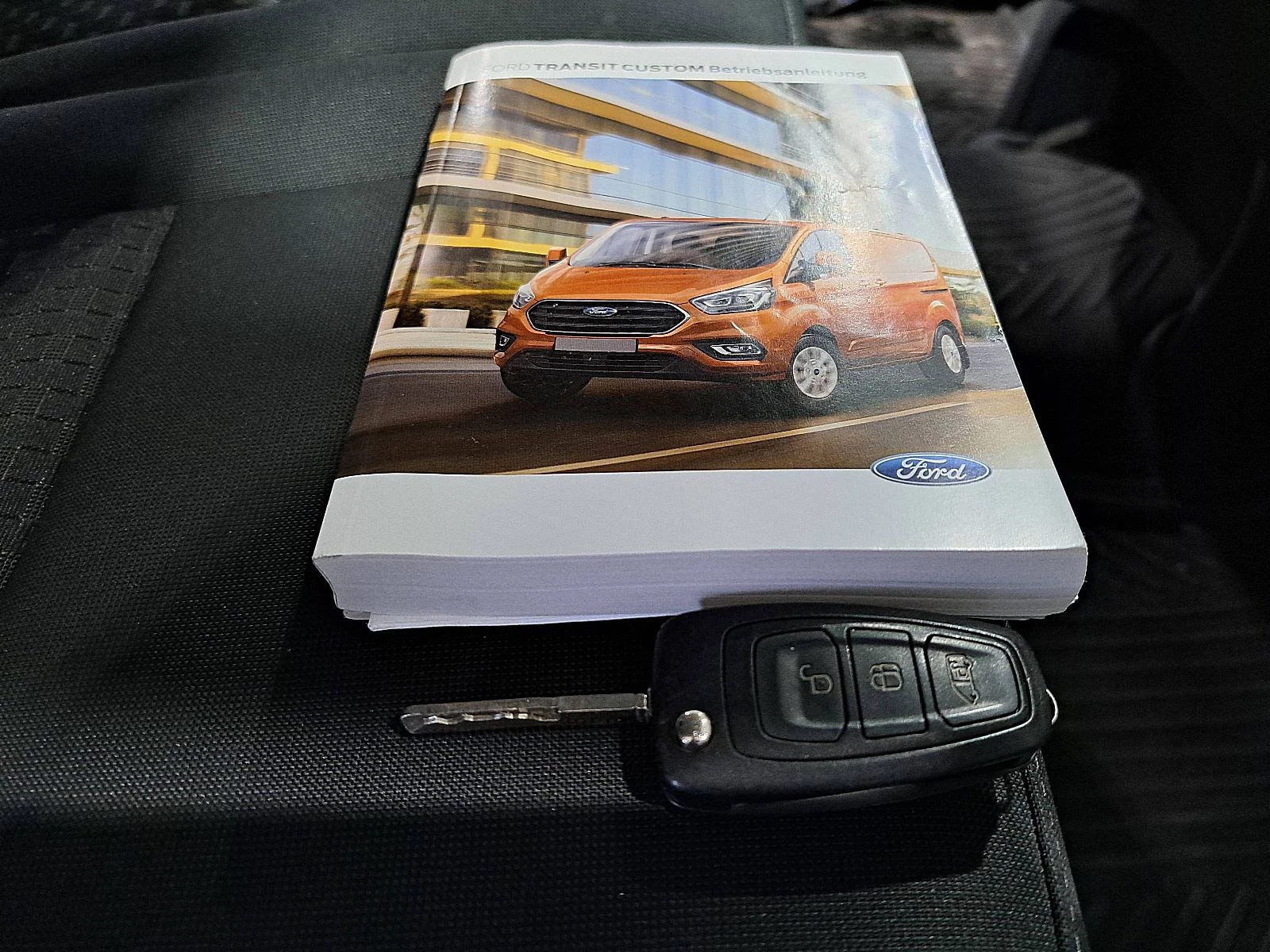 Hoofdafbeelding Ford Transit Custom